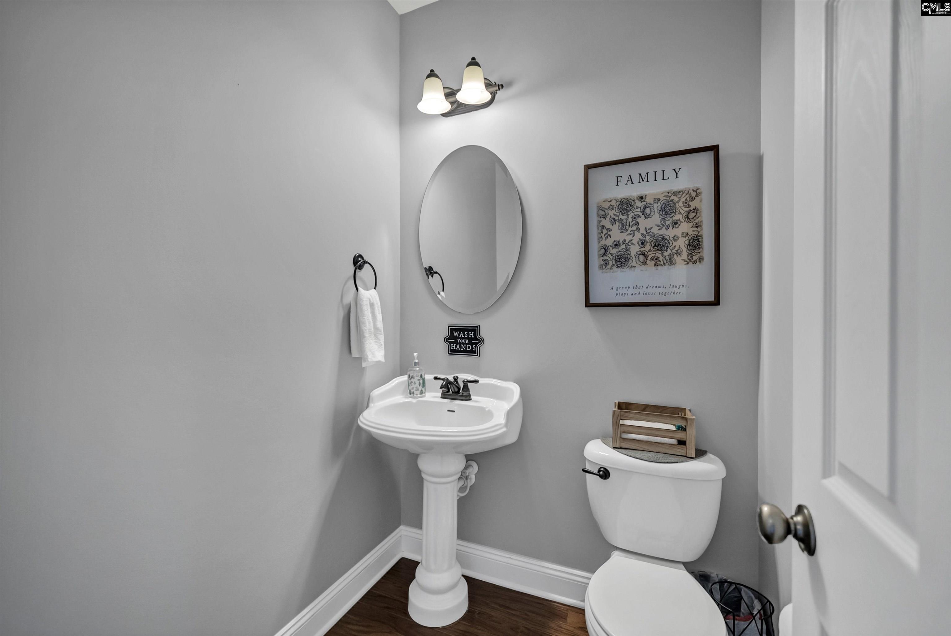 Lexington, South Carolina, 29072, United States, 5 Bedrooms Bedrooms, ,4 BathroomsBathrooms,Residential,For Sale,1906241