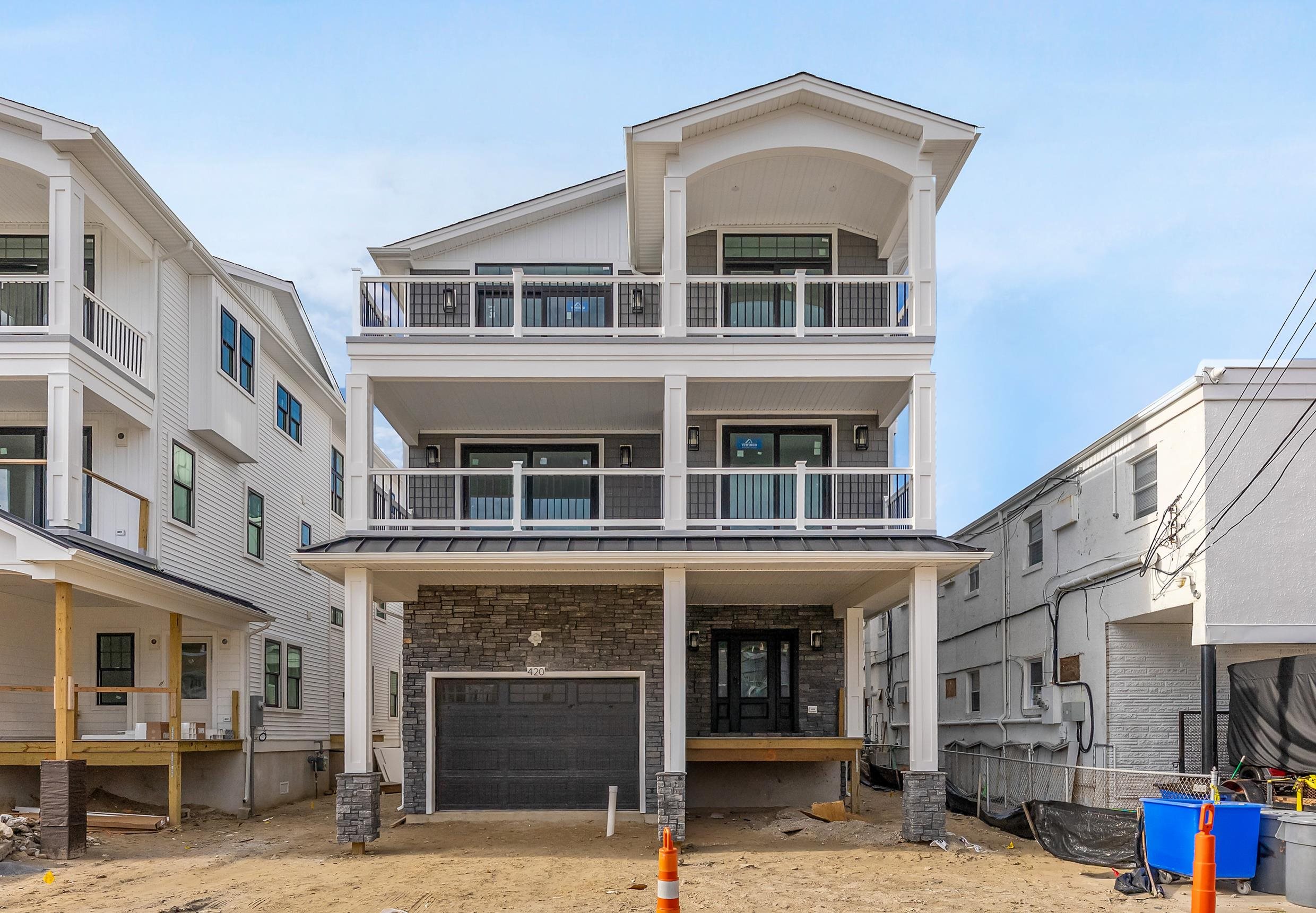 North Wildwood, New Jersey, 08260, United States, 5 Bedrooms Bedrooms, ,5 BathroomsBathrooms,Residential,For Sale,1983986