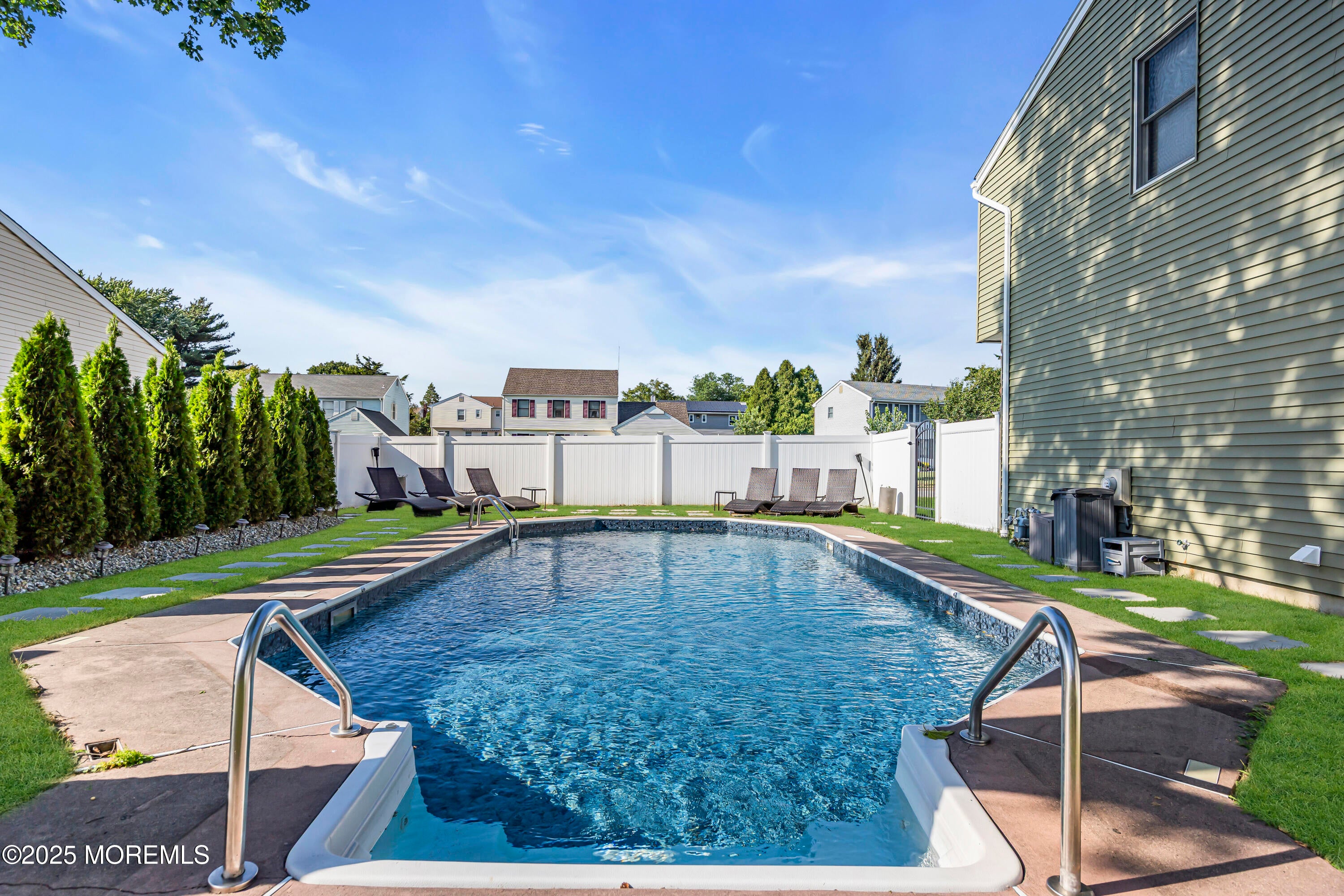 Toms River, New Jersey, 08753, United States, 4 Bedrooms Bedrooms, ,3 BathroomsBathrooms,Residential,For Sale,1937688