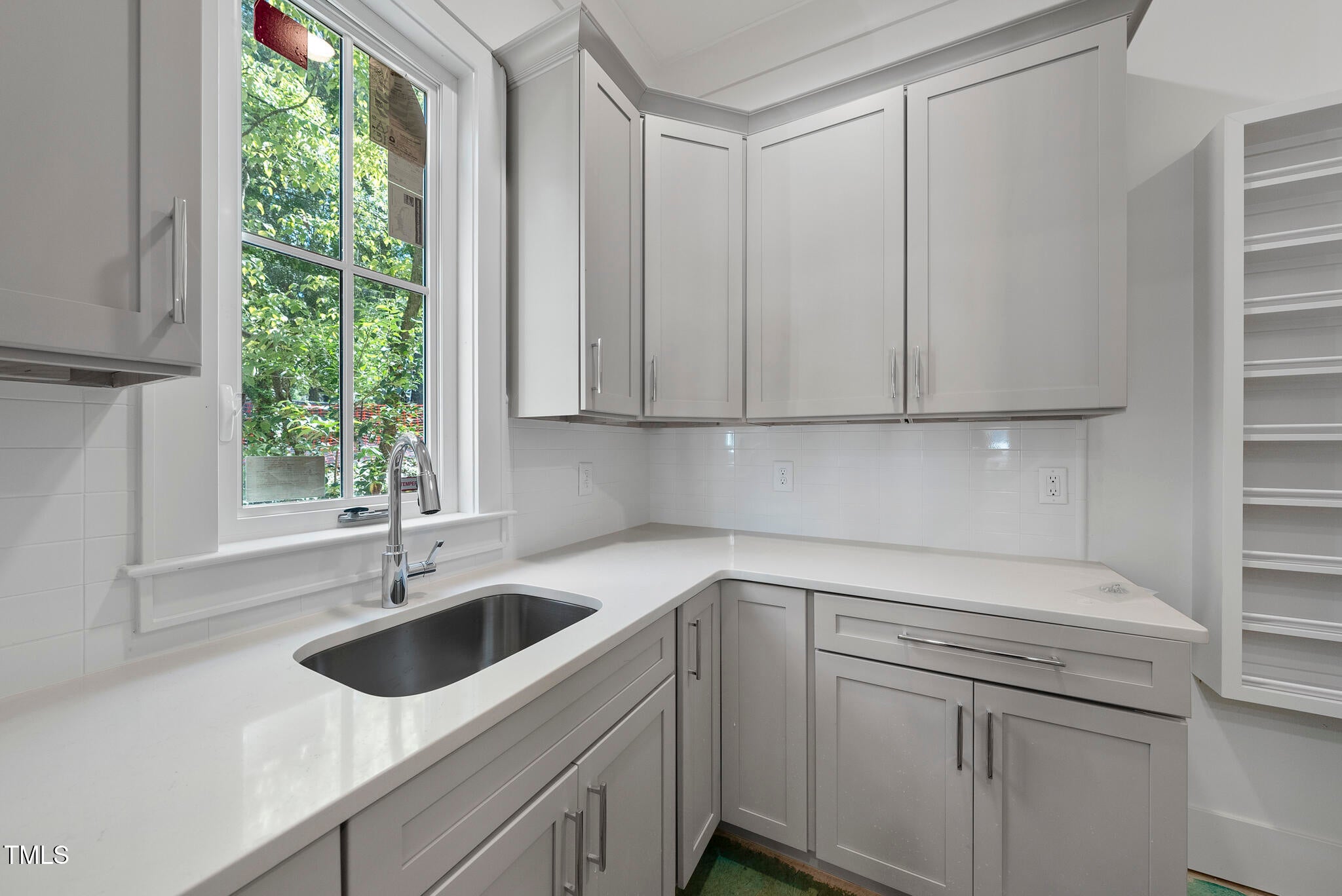 Raleigh, North Carolina, 27607, United States, 5 Bedrooms Bedrooms, ,5 BathroomsBathrooms,Residential,For Sale,1895455