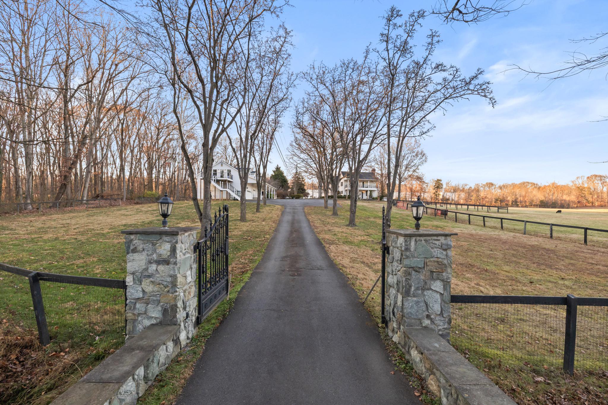  10622- 10618-10624 Old Colchester Road, Lorton, VA, 22079 - 物件實景