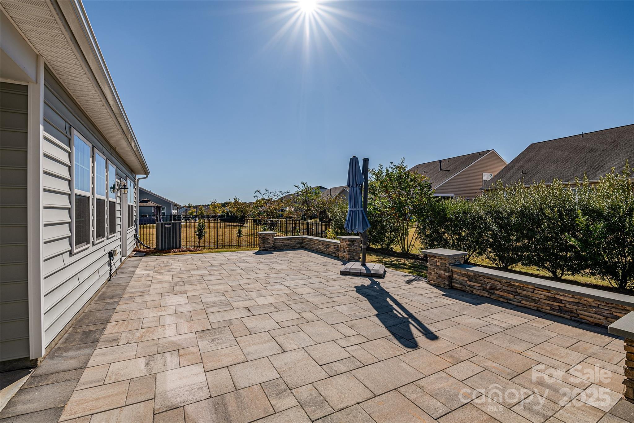 Charlotte, North Carolina, 28273, United States, 4 Bedrooms Bedrooms, ,3 BathroomsBathrooms,Residential,For Sale,1988941