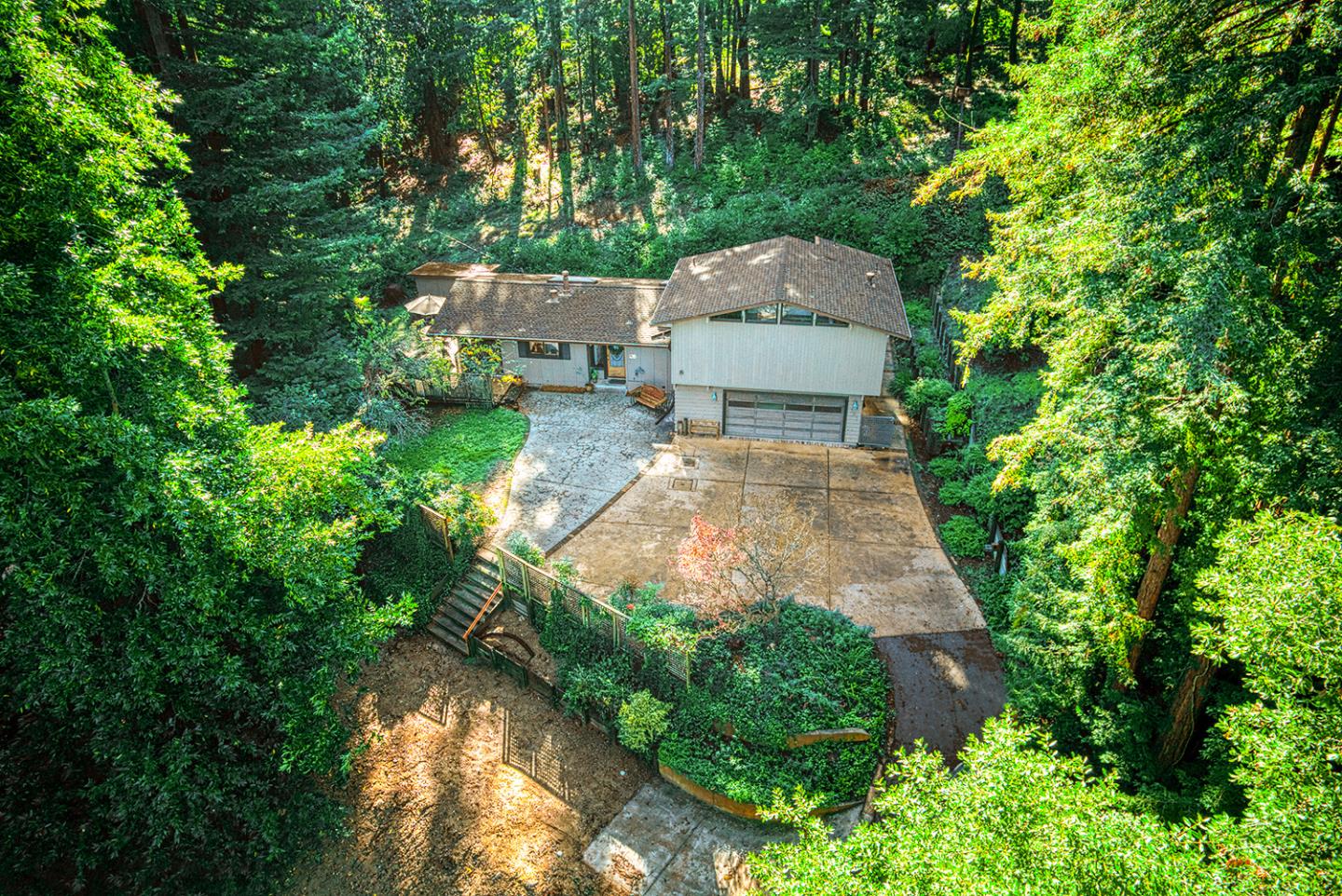 Felton, California, 95018, United States, 3 Bedrooms Bedrooms, ,3 BathroomsBathrooms,Residential,For Sale,1996895