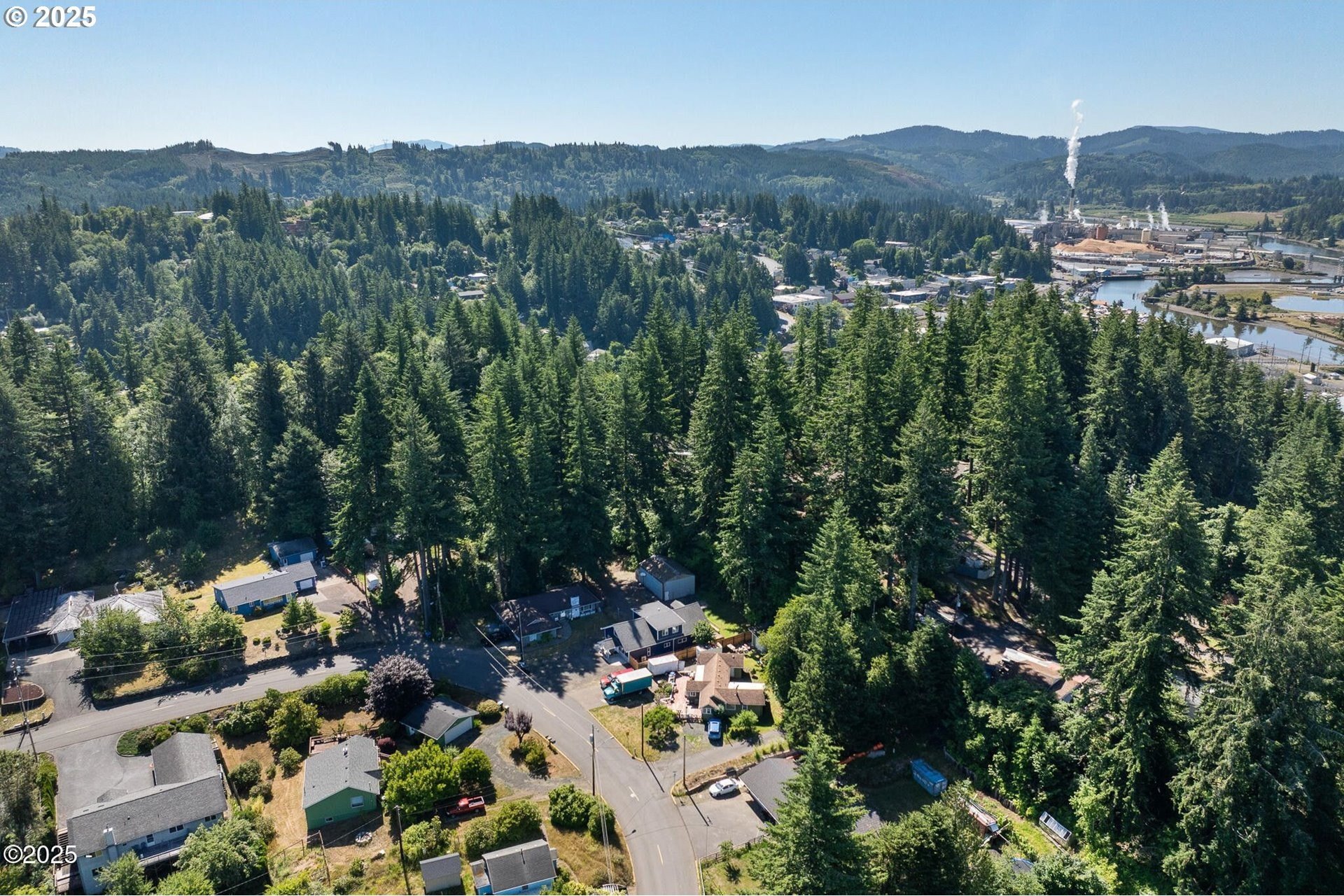 Toledo, Oregon, 97391, United States, 4 Bedrooms Bedrooms, ,2 BathroomsBathrooms,Residential,For Sale,1897015