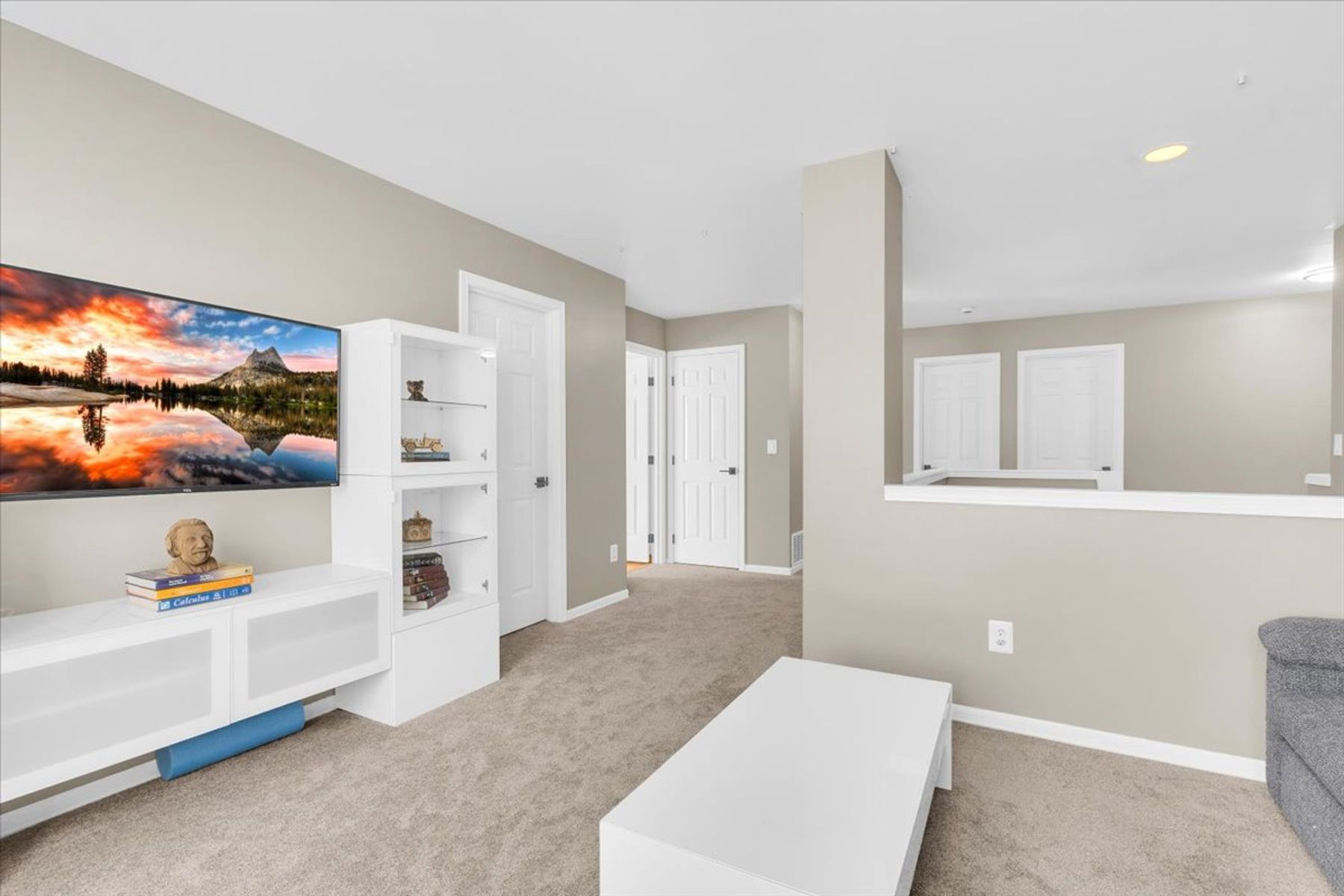  223 243rd Avenue Southeast, Sammamish, WA 98074 - 物件實景
