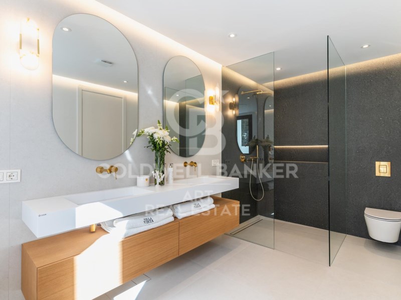 Marbella, Andalusia, ES, 4 Bedrooms Bedrooms, ,4 BathroomsBathrooms,Residential,For Sale,1793711