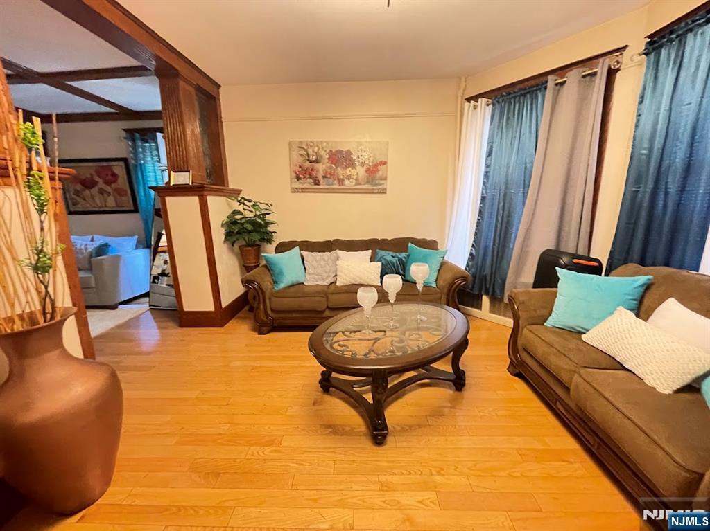 Newark, New Jersey, 07104, United States, 7 Bedrooms Bedrooms, ,4 BathroomsBathrooms,Residential,For Sale,1980017