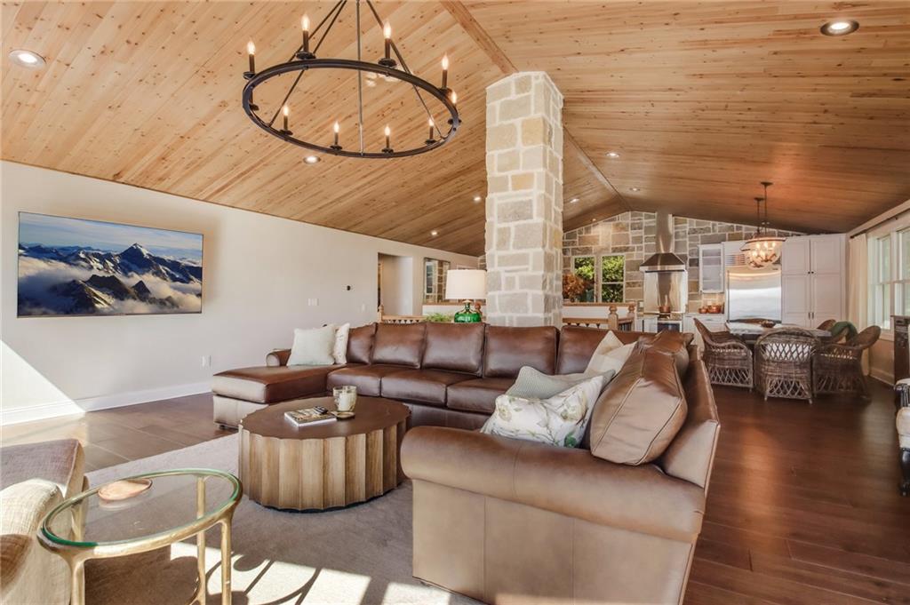 Pepin, Wisconsin, 54759, United States, 4 Bedrooms Bedrooms, ,3 BathroomsBathrooms,Residential,For Sale,1987590