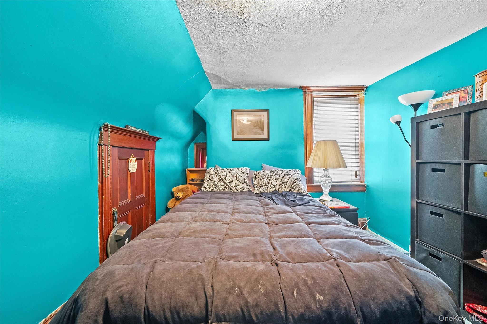 Garnerville, New York, 10923, United States, 3 Bedrooms Bedrooms, ,2 BathroomsBathrooms,Residential,For Sale,1973978