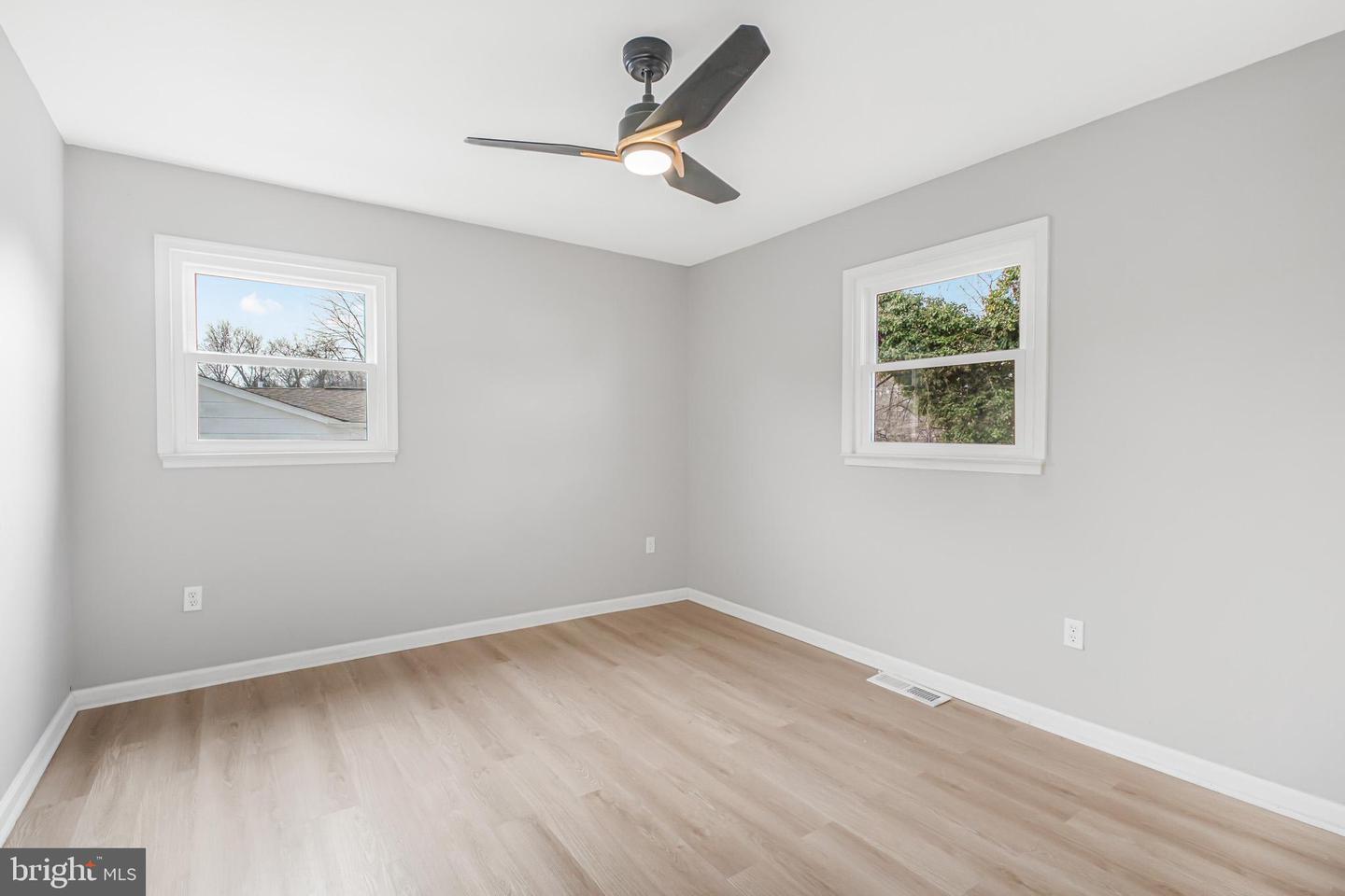 Woodbridge, Virginia, 22193, United States, 3 Bedrooms Bedrooms, ,2 BathroomsBathrooms,Residential,For Sale,2003349