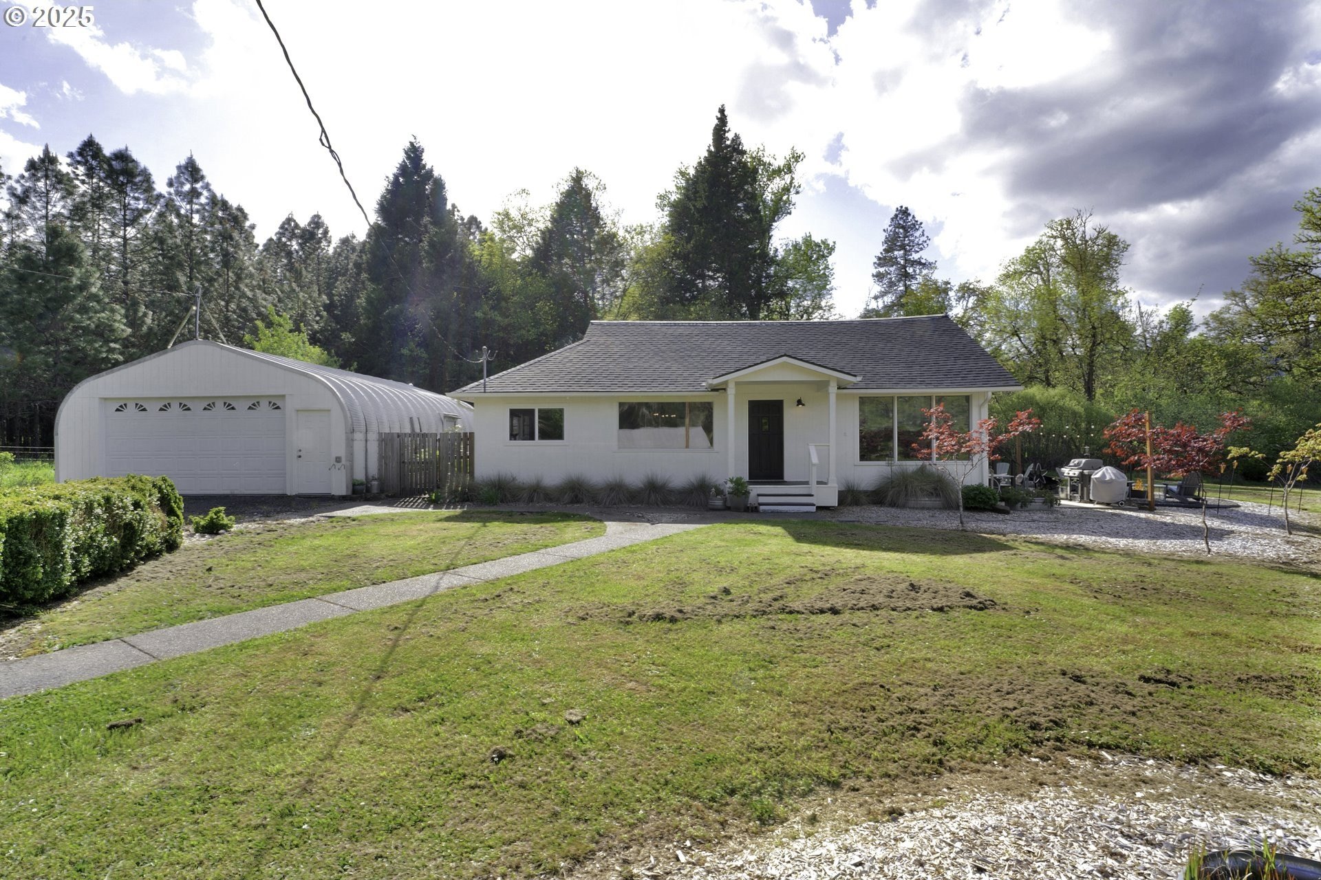 Roseburg, Oregon, 97471, United States, 3 Bedrooms Bedrooms, ,2 BathroomsBathrooms,Residential,For Sale,1793843