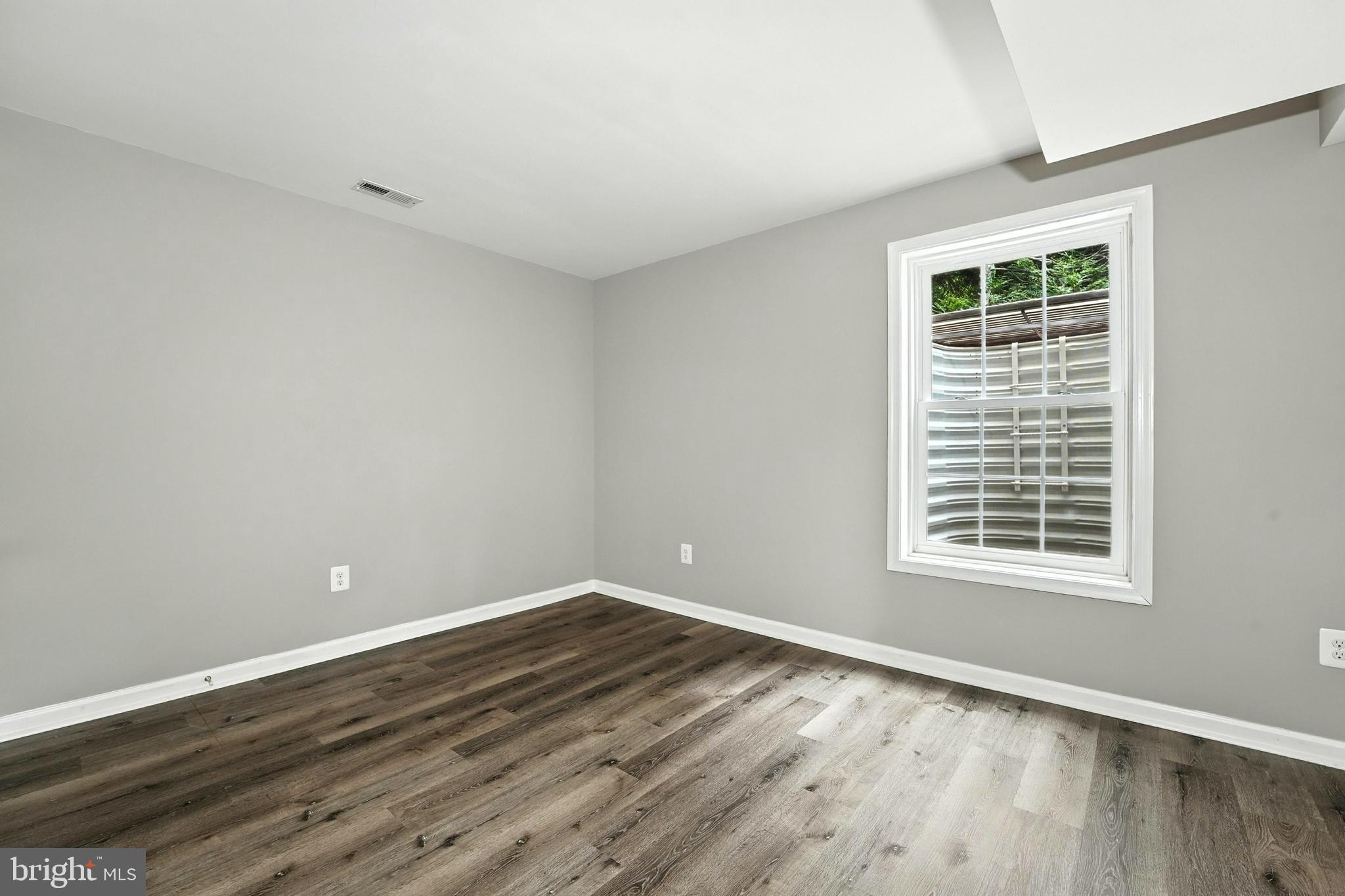 Warrenton, Virginia, 20186, United States, 3 Bedrooms Bedrooms, ,3 BathroomsBathrooms,Residential,For Sale,1930578
