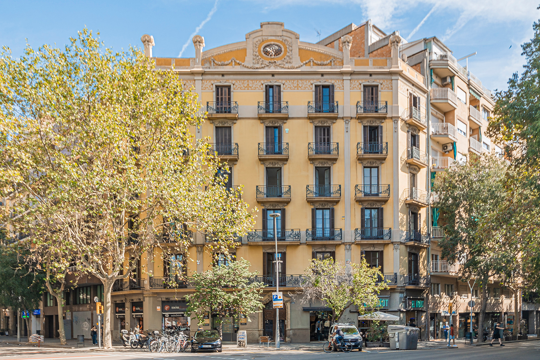  Corner flat newly renovated in Eixample - 物件實景