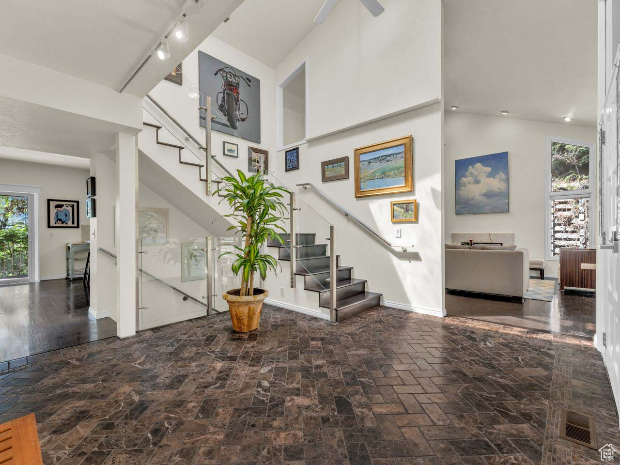 Salt Lake City, Utah, 84103, United States, 3 Bedrooms Bedrooms, ,3 BathroomsBathrooms,Residential,For Sale,1794274