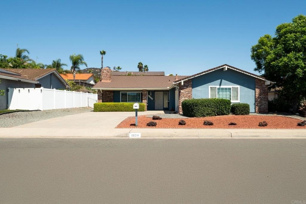 Escondido, California, 92026, United States, 2 Bedrooms Bedrooms, ,2 BathroomsBathrooms,Residential,For Sale,1942214