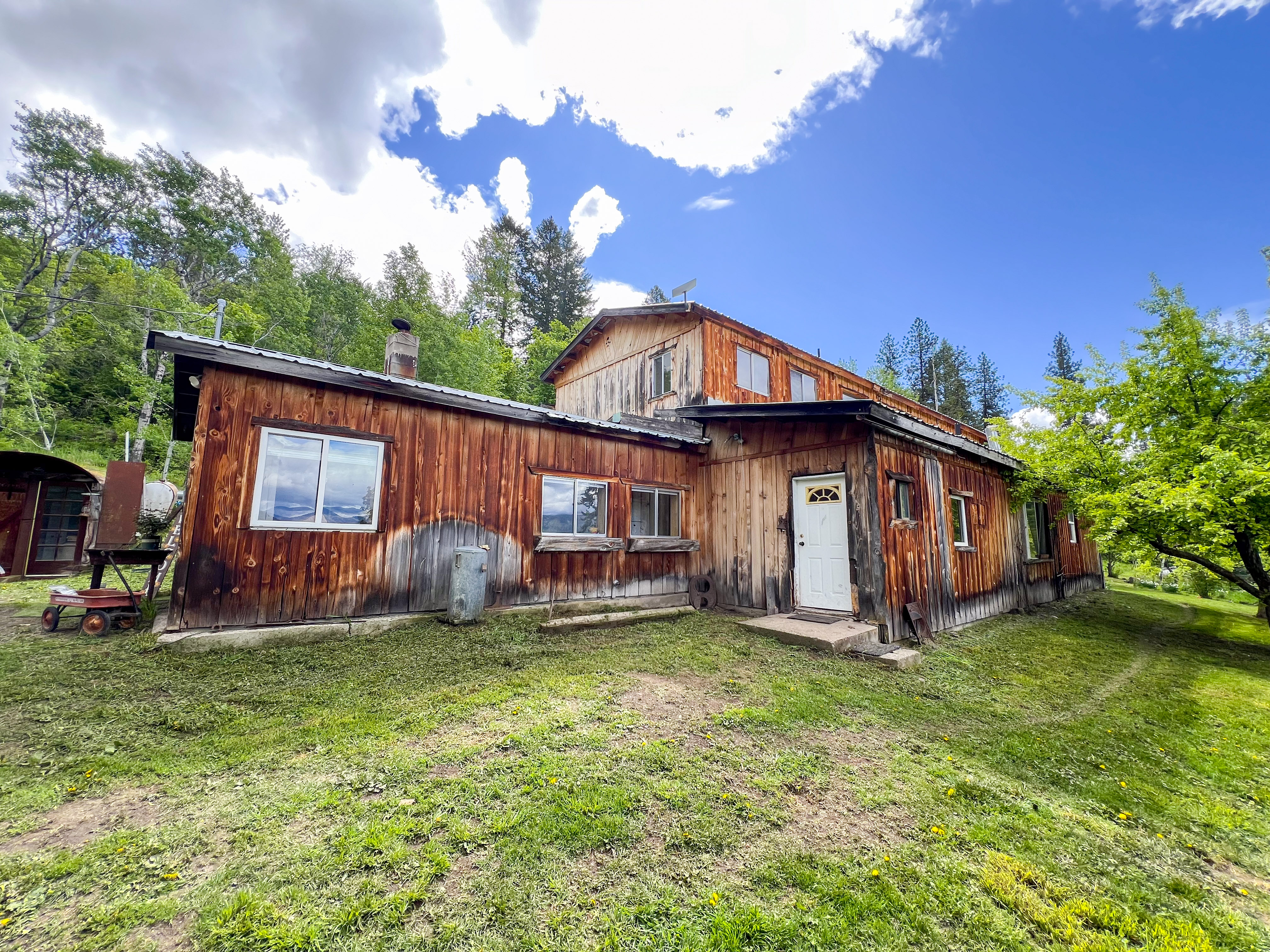 Kettle Falls, Washington, 99141, United States, 3 Bedrooms Bedrooms, ,2 BathroomsBathrooms,Residential,For Sale,1985709