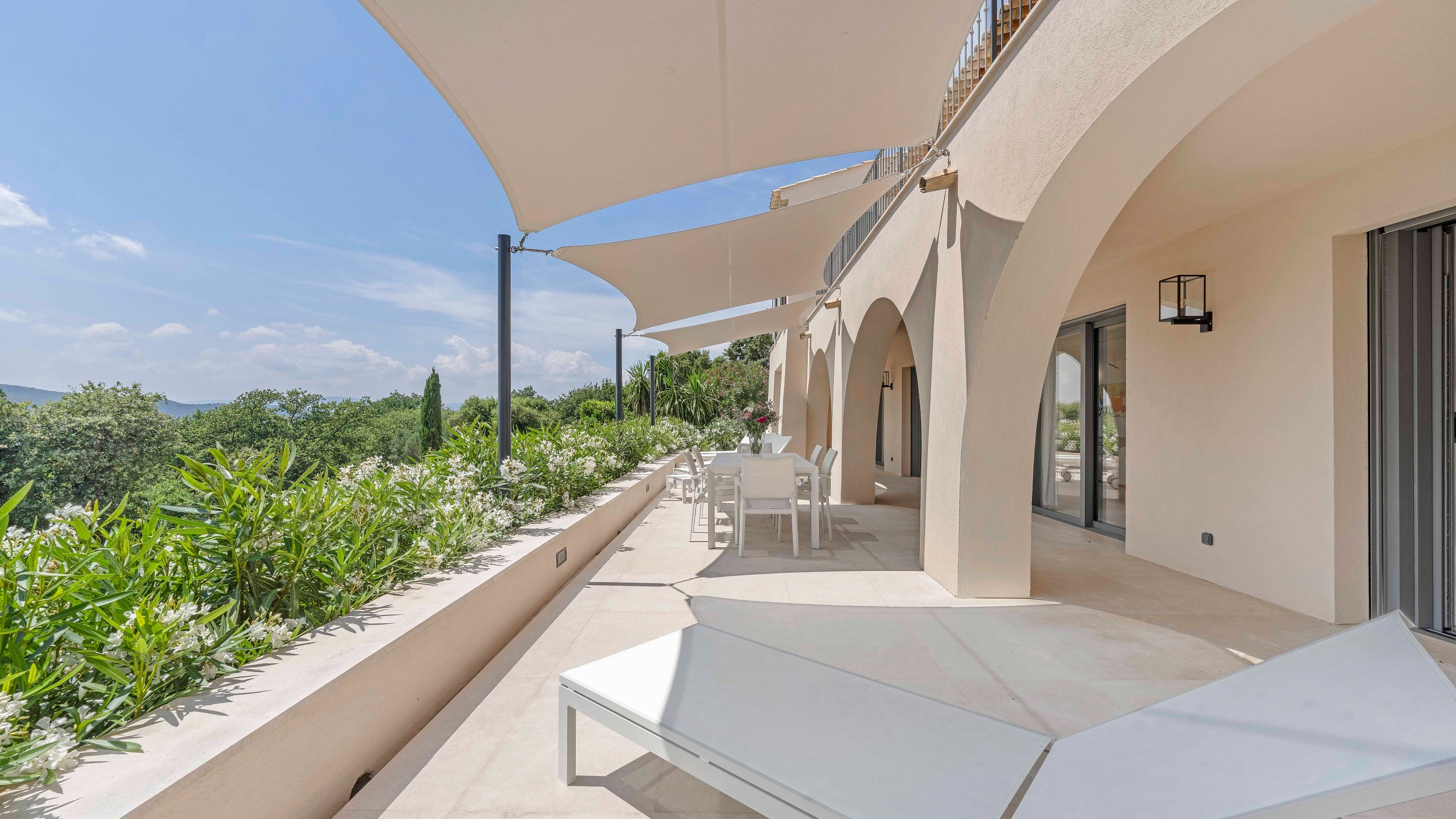 Contemporary bastide with open views and glimpse of the sea walking distance to… - 物件實景