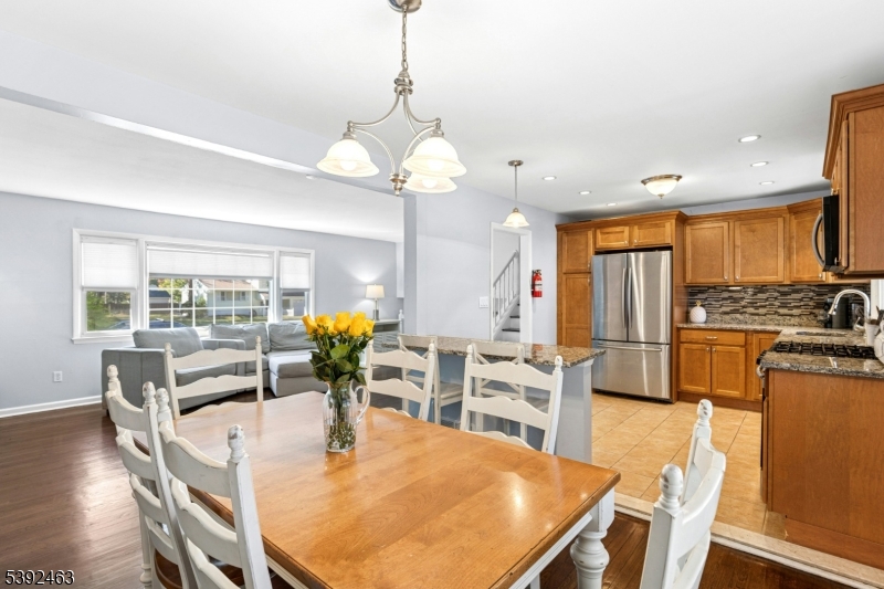 Plainfield City, New Jersey, 07062, United States, 3 Bedrooms Bedrooms, ,2 BathroomsBathrooms,Residential,For Sale,1968857