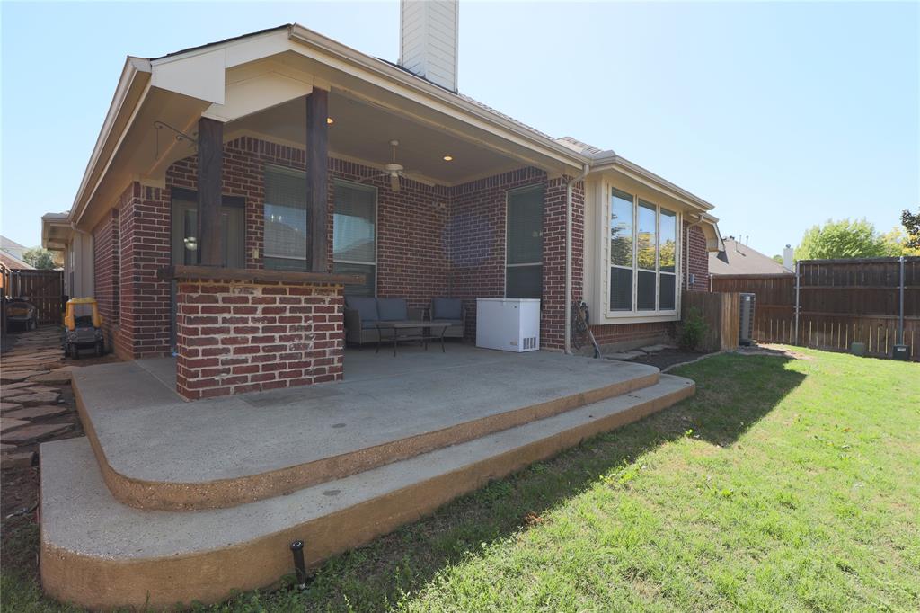 Euless, Texas, 76039, United States, 4 Bedrooms Bedrooms, ,3 BathroomsBathrooms,Residential,For Sale,2033775