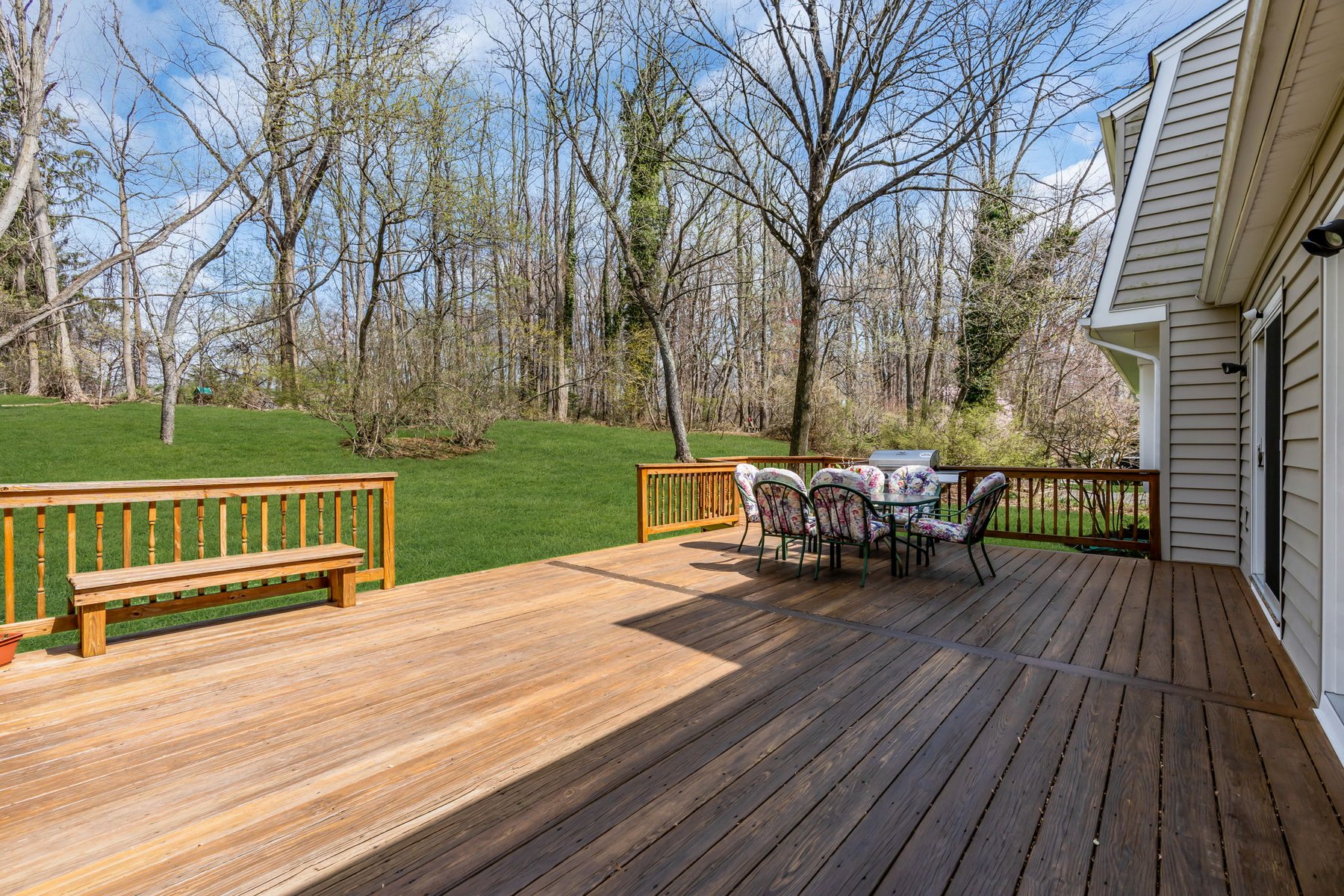  Spacious Middletown Colonial with Updates - 物件實景