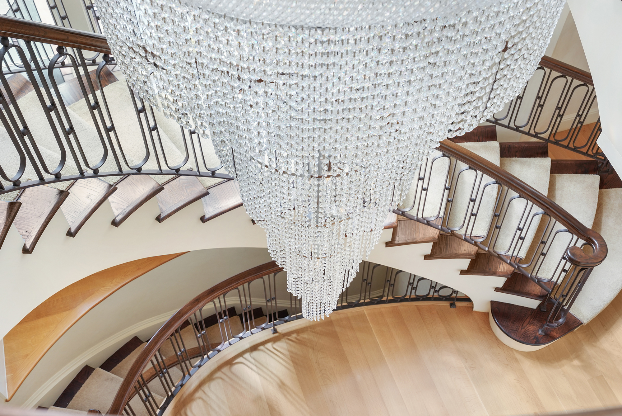 Brooklyn, New York, 11230, United States, 4 Bedrooms Bedrooms, ,7 BathroomsBathrooms,Residential,For Sale,1942878