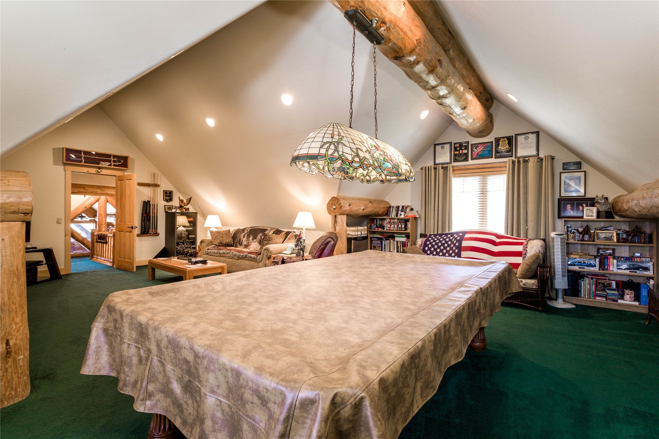 Bigfork, Montana, 59911, United States, 2 Bedrooms Bedrooms, ,3 BathroomsBathrooms,Residential,For Sale,1827494