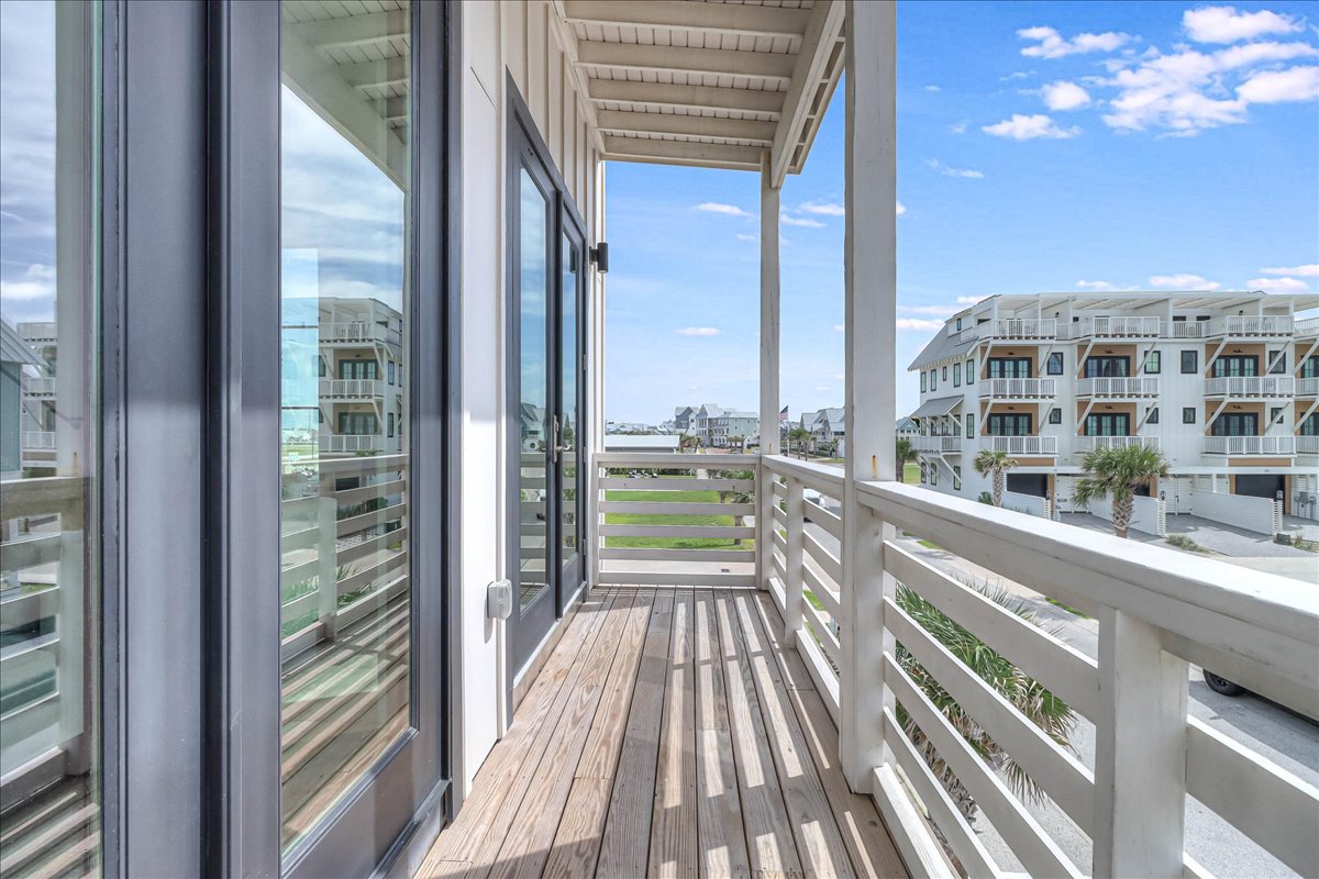 Port Aransas, Texas, 78373, United States, 3 Bedrooms Bedrooms, ,3 BathroomsBathrooms,Residential,For Sale,1979271