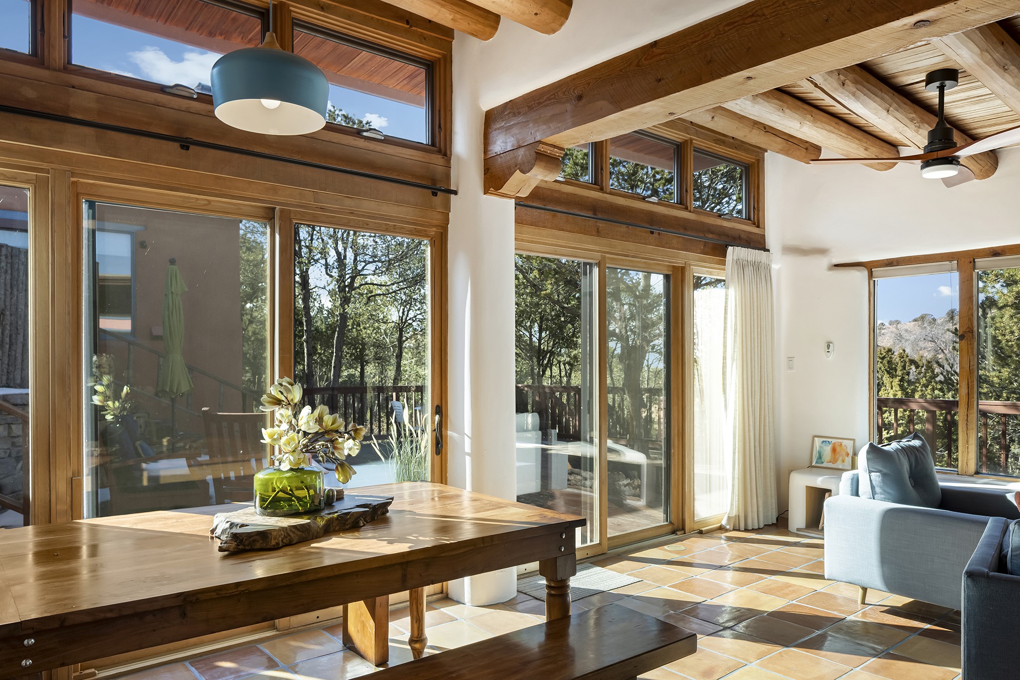  996 Paseo Del Sur - 物件實景