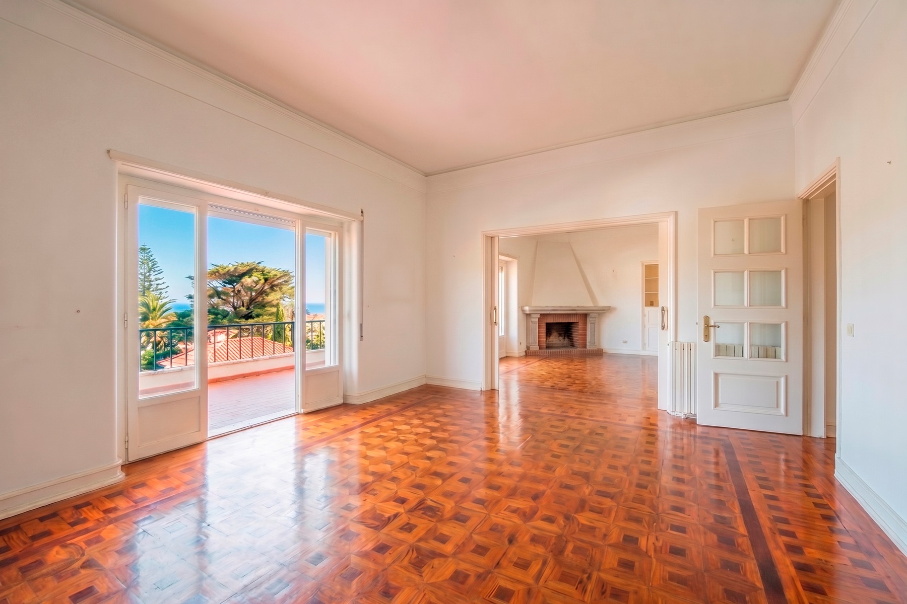  Detached house, 6 bedrooms, for Sale - 物件實景