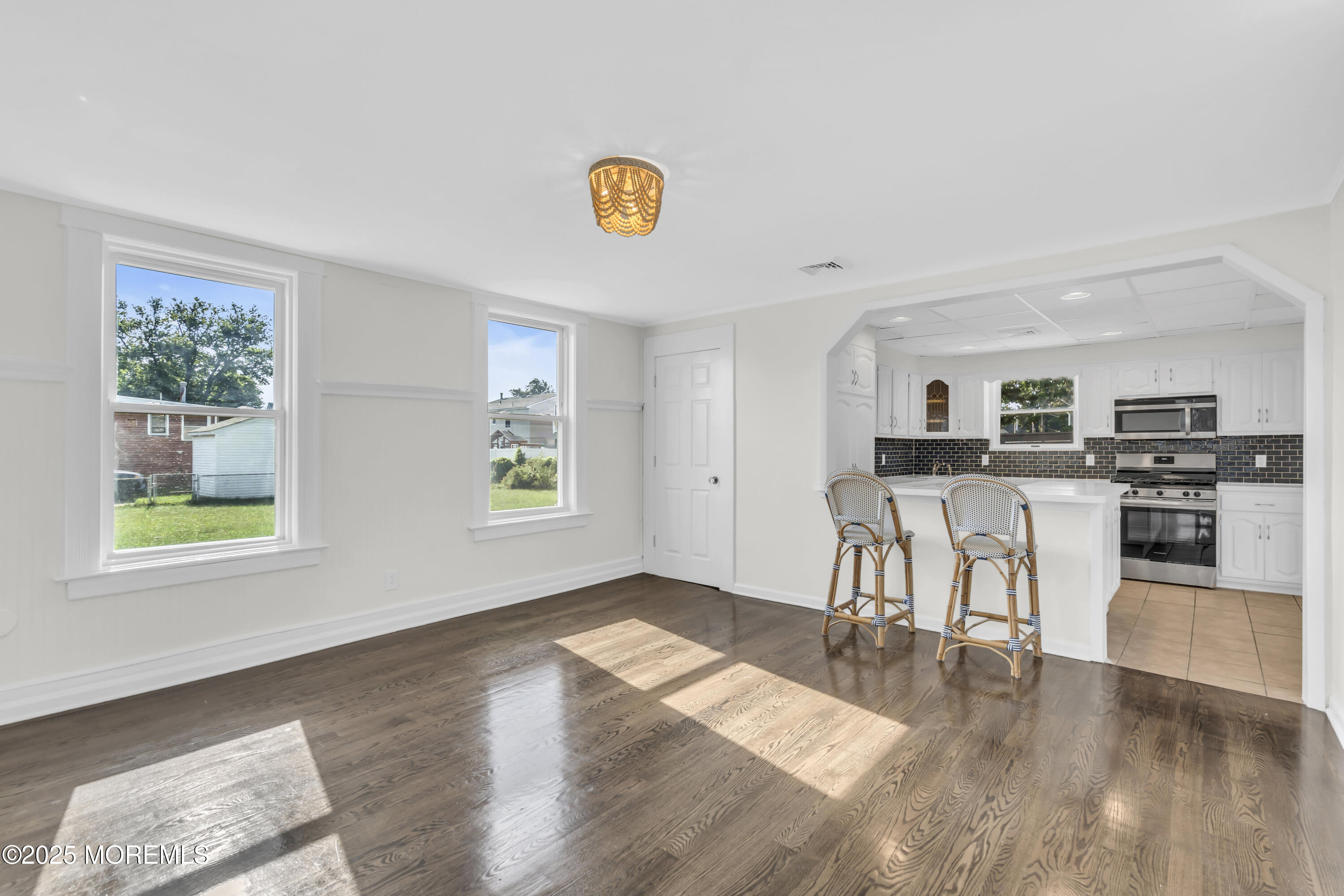 Middletown, New Jersey, 07748, United States, 4 Bedrooms Bedrooms, ,2 BathroomsBathrooms,Residential,For Sale,1959204