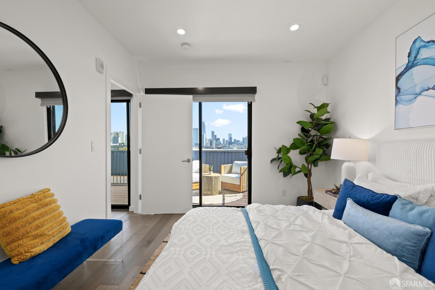 San Francisco, California, 94103, United States, 1 Bedroom Bedrooms, ,1 BathroomBathrooms,Residential,For Sale,1949948