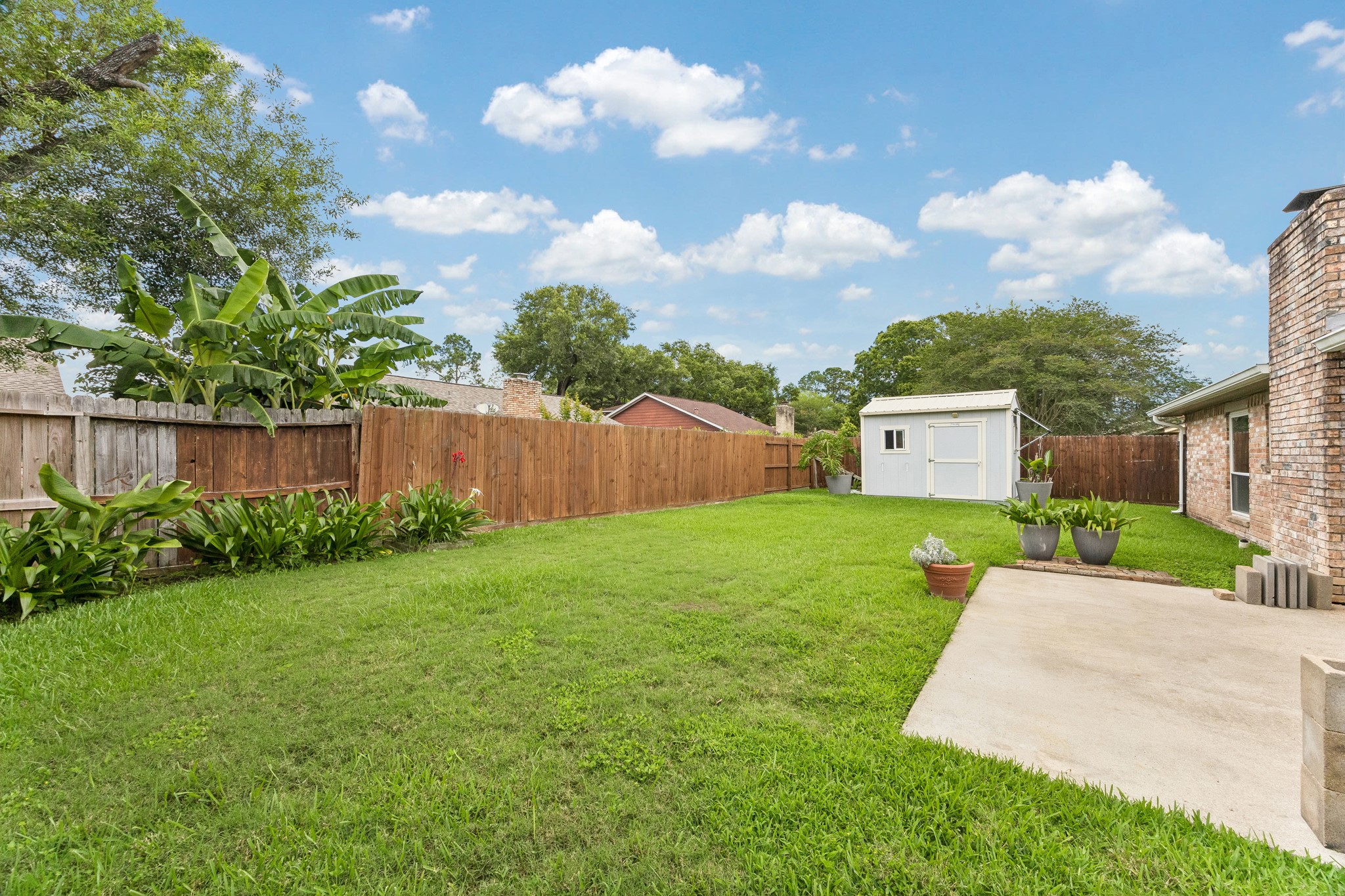  16407 Brookford Drive - 物件實景
