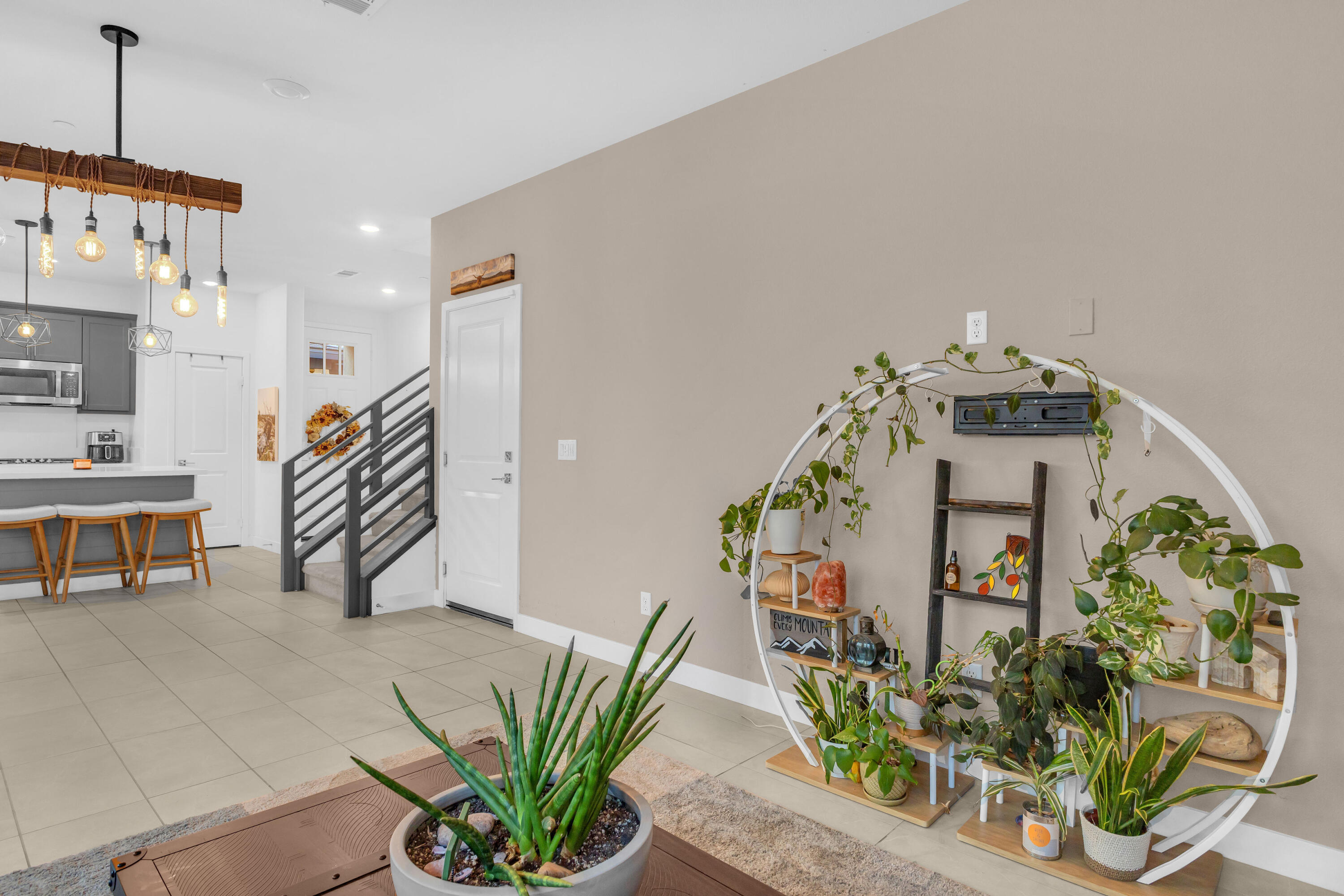 Palm Desert, California, 92211, United States, 4 Bedrooms Bedrooms, ,3 BathroomsBathrooms,Residential,For Sale,1898830