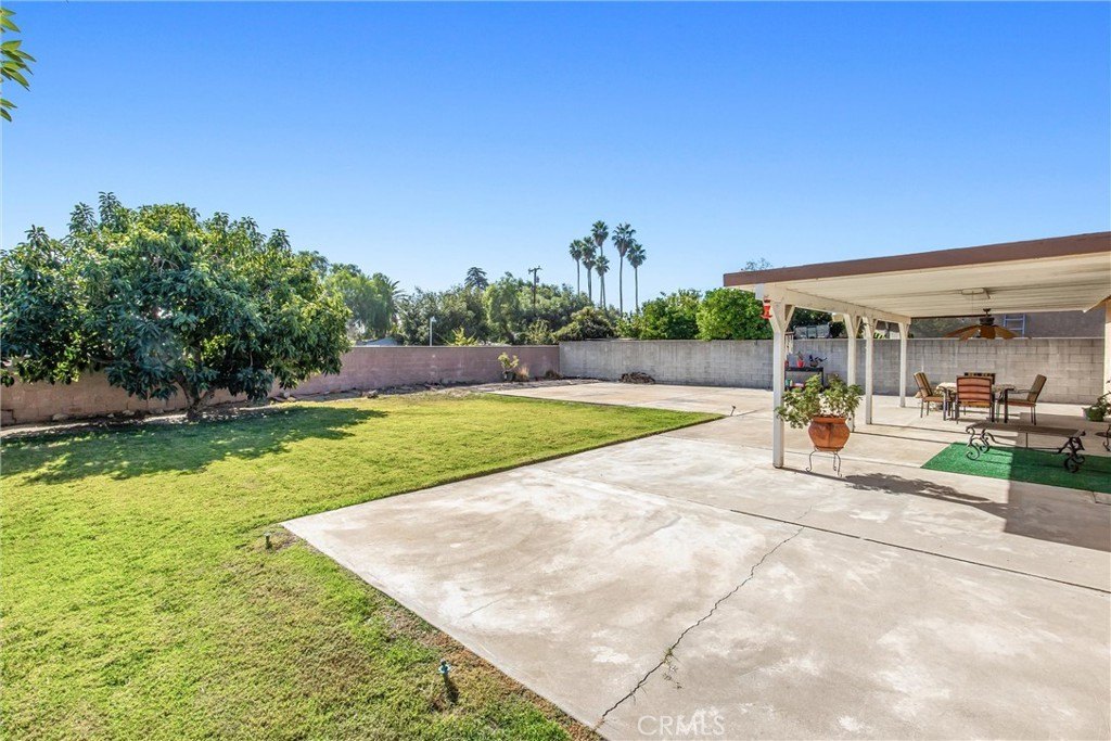 Fontana, California, 92335, United States, 3 Bedrooms Bedrooms, ,2 BathroomsBathrooms,Residential,For Sale,1987361