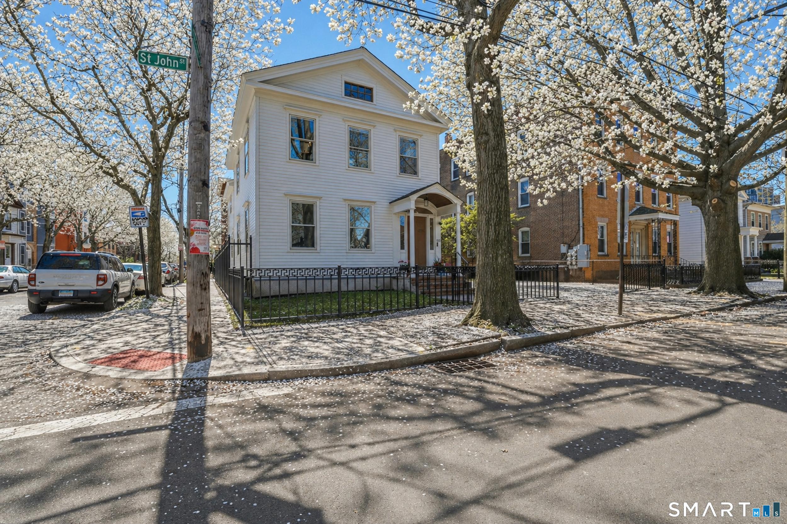 322, Connecticut, 06511, United States, 4 Bedrooms Bedrooms, ,3 BathroomsBathrooms,Residential,For Sale,2040679