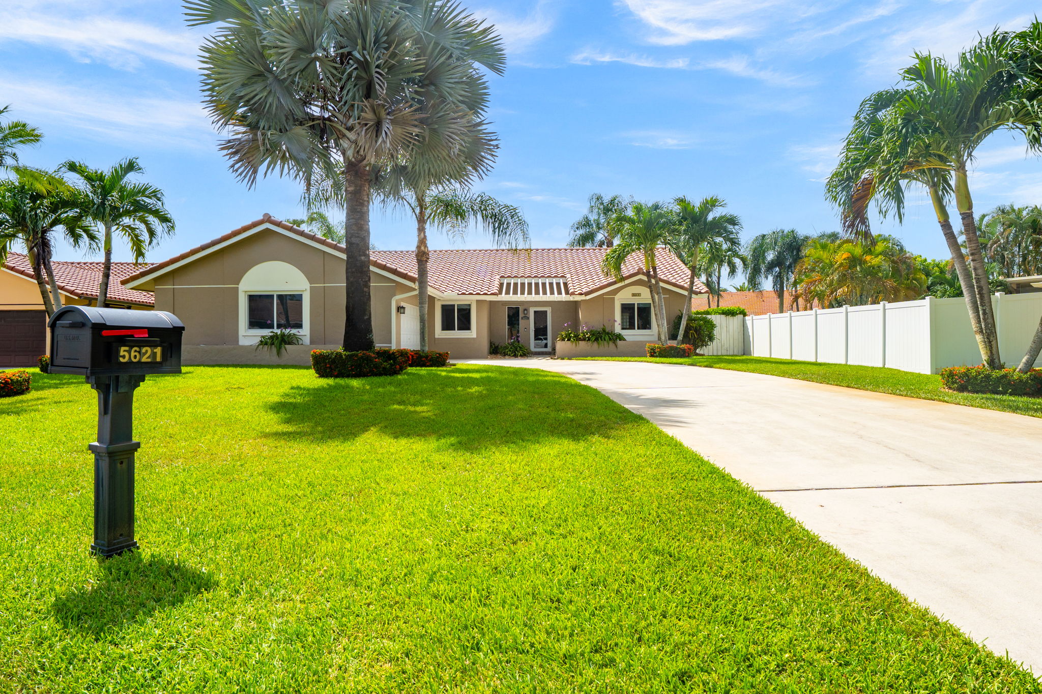  5621 Thornbluff Ave, Davie, FL, 33331 - 物件實景