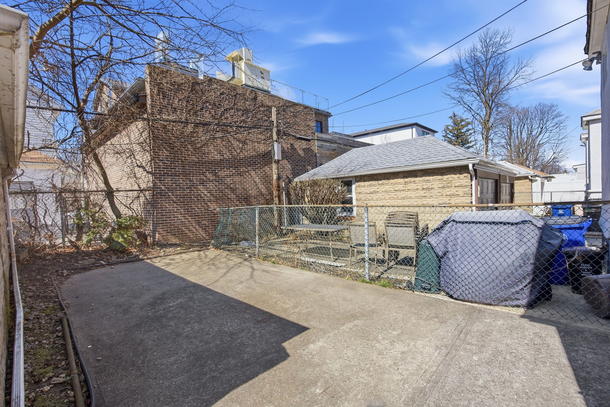  2122 New York Avenue - 物件實景