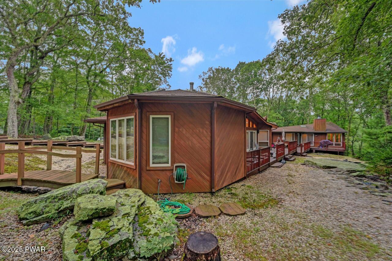 Hawley, Pennsylvania, 18428, United States, 3 Bedrooms Bedrooms, ,3 BathroomsBathrooms,Residential,For Sale,1937787