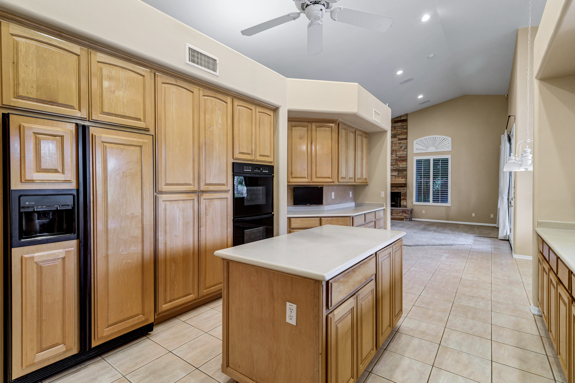Mesa, Arizona, 85205, United States, 6 Bedrooms Bedrooms, ,3 BathroomsBathrooms,Residential,For Sale,1900615