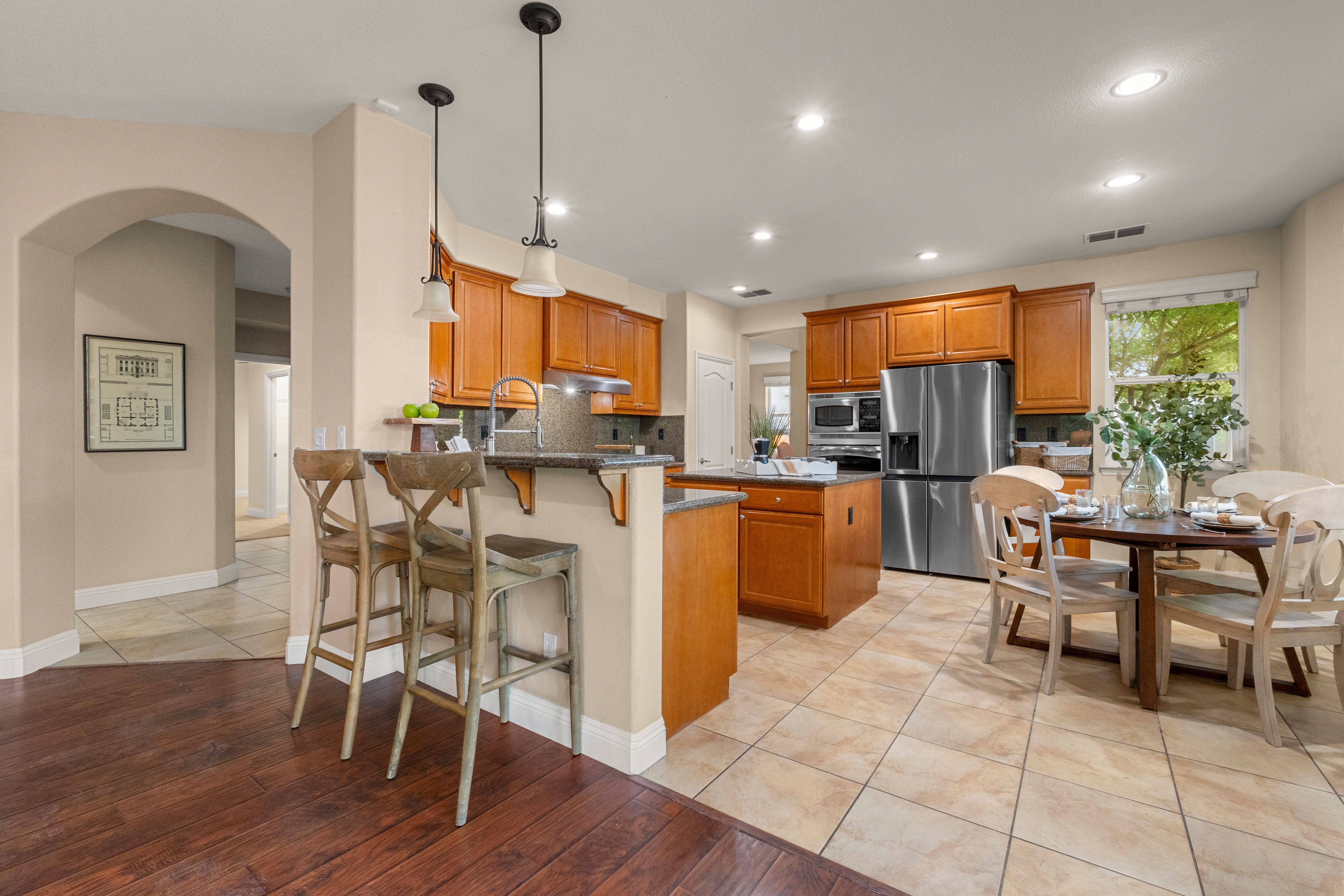  2564 Summerland Way, Roseville, CA 95747 - 物件實景