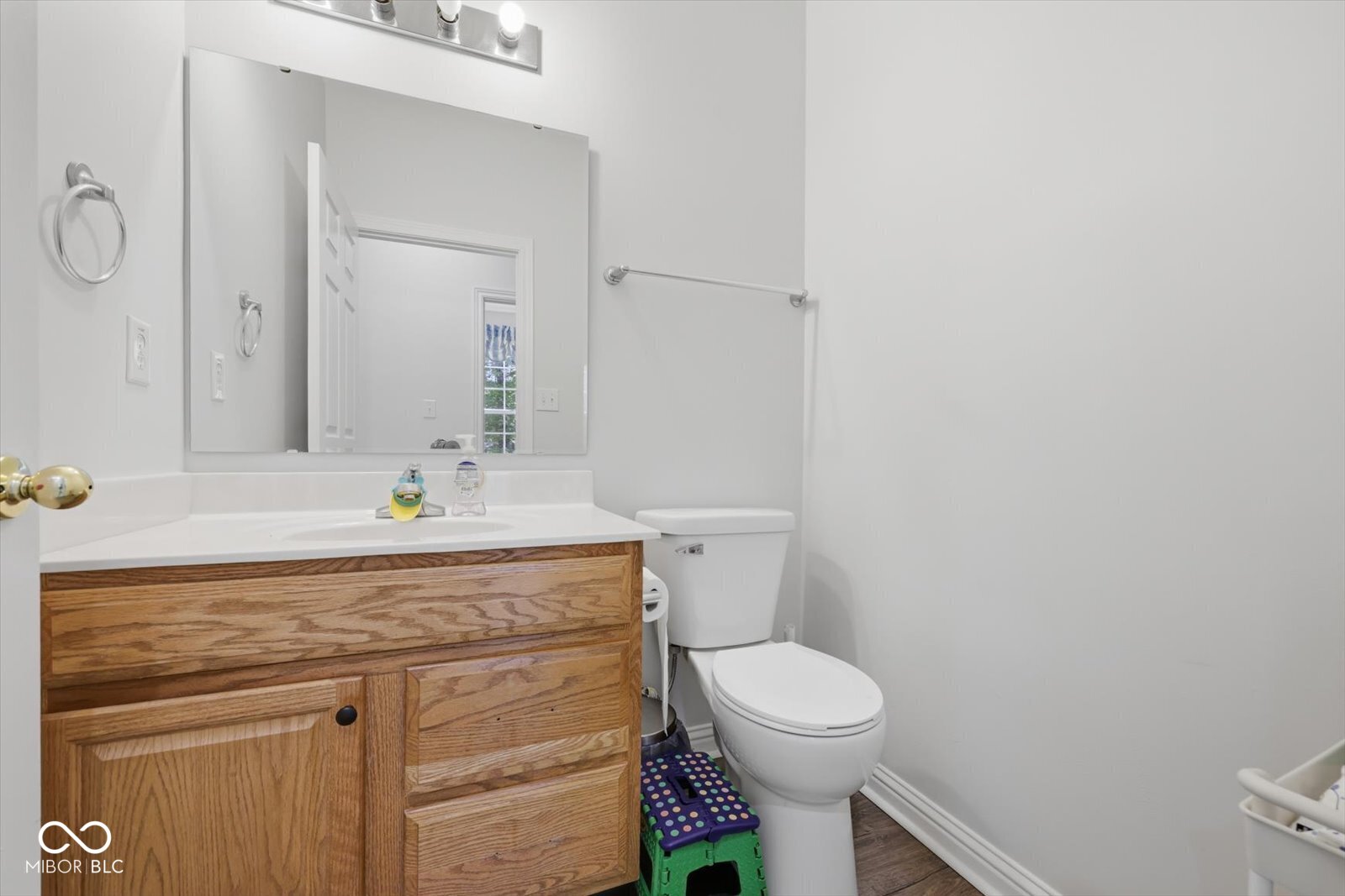 Nashville, Indiana, 47448, United States, 4 Bedrooms Bedrooms, ,3 BathroomsBathrooms,Residential,For Sale,2033117