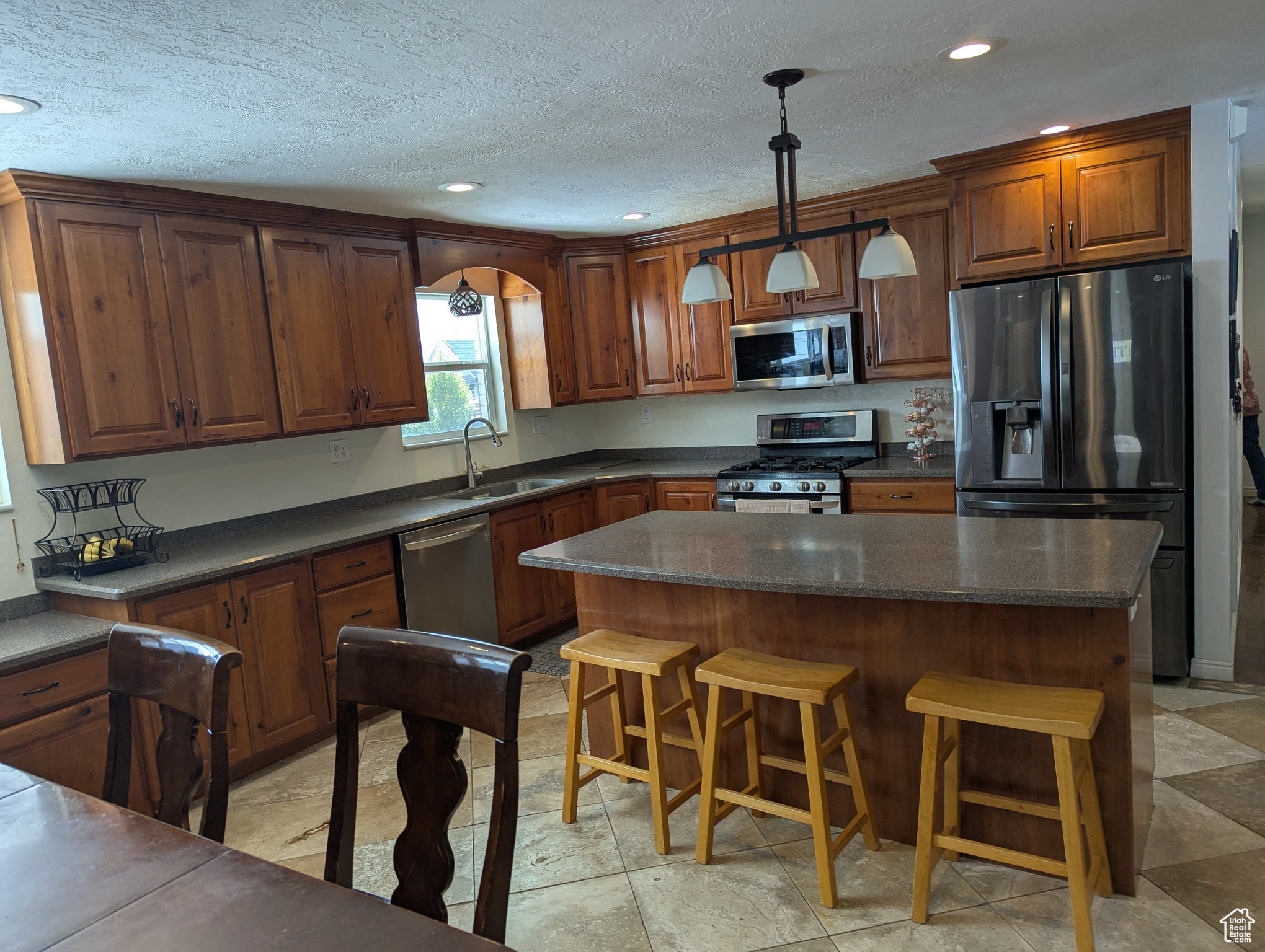 Orem, Utah, 84097, United States, 7 Bedrooms Bedrooms, ,3 BathroomsBathrooms,Residential,For Sale,1983193