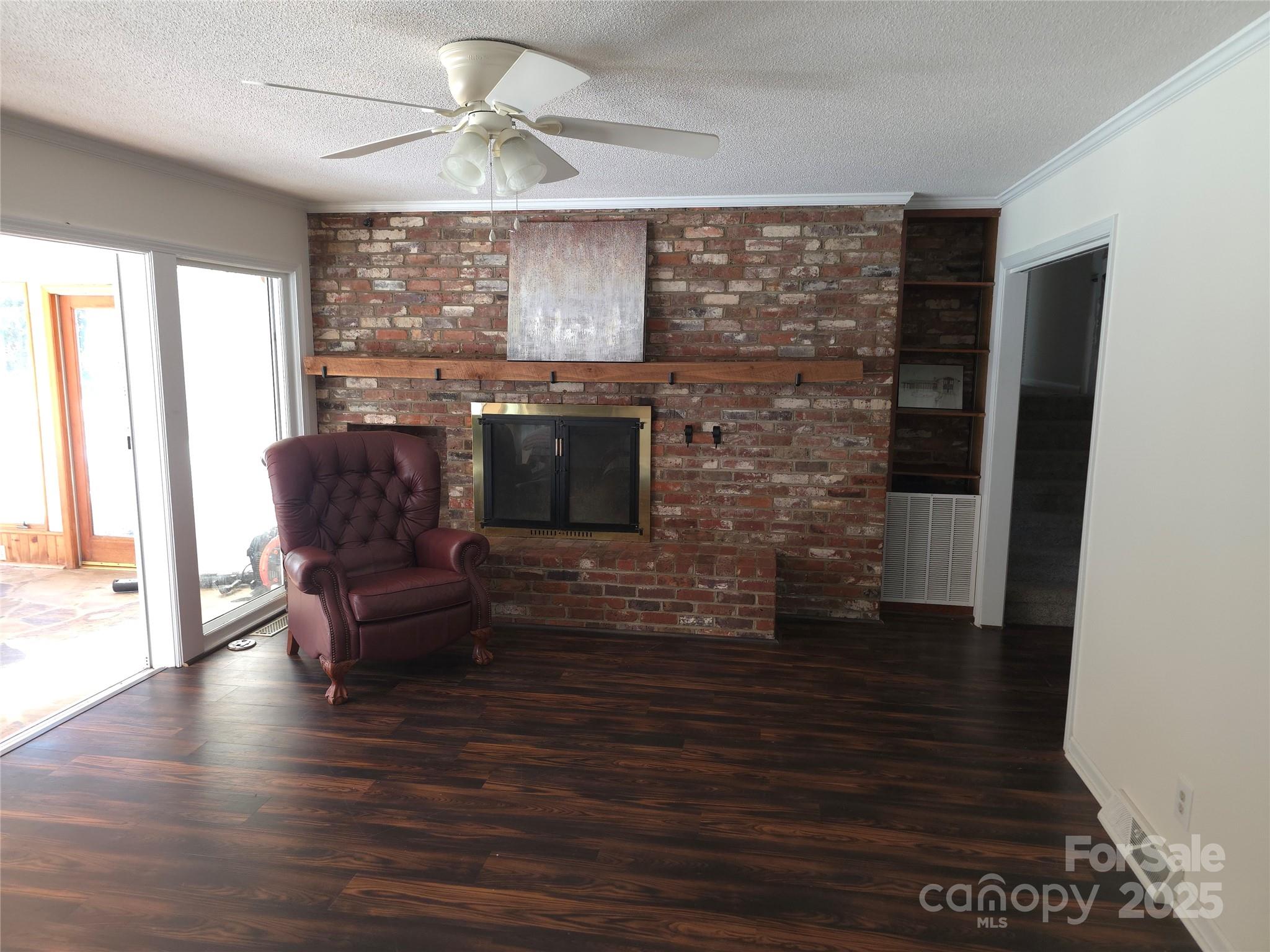 Salisbury, North Carolina, 28144, United States, 5 Bedrooms Bedrooms, ,3 BathroomsBathrooms,Residential,For Sale,1955338