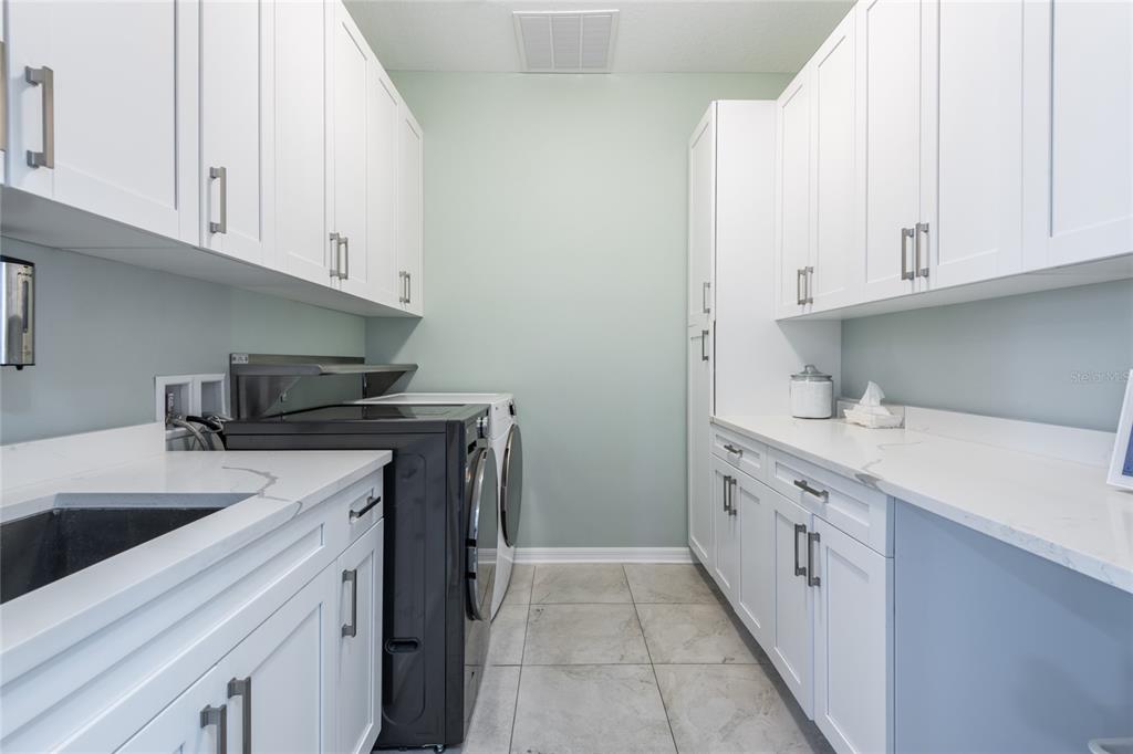 Riverview, Florida, 33578, United States, 5 Bedrooms Bedrooms, ,3 BathroomsBathrooms,Residential,For Sale,1895254