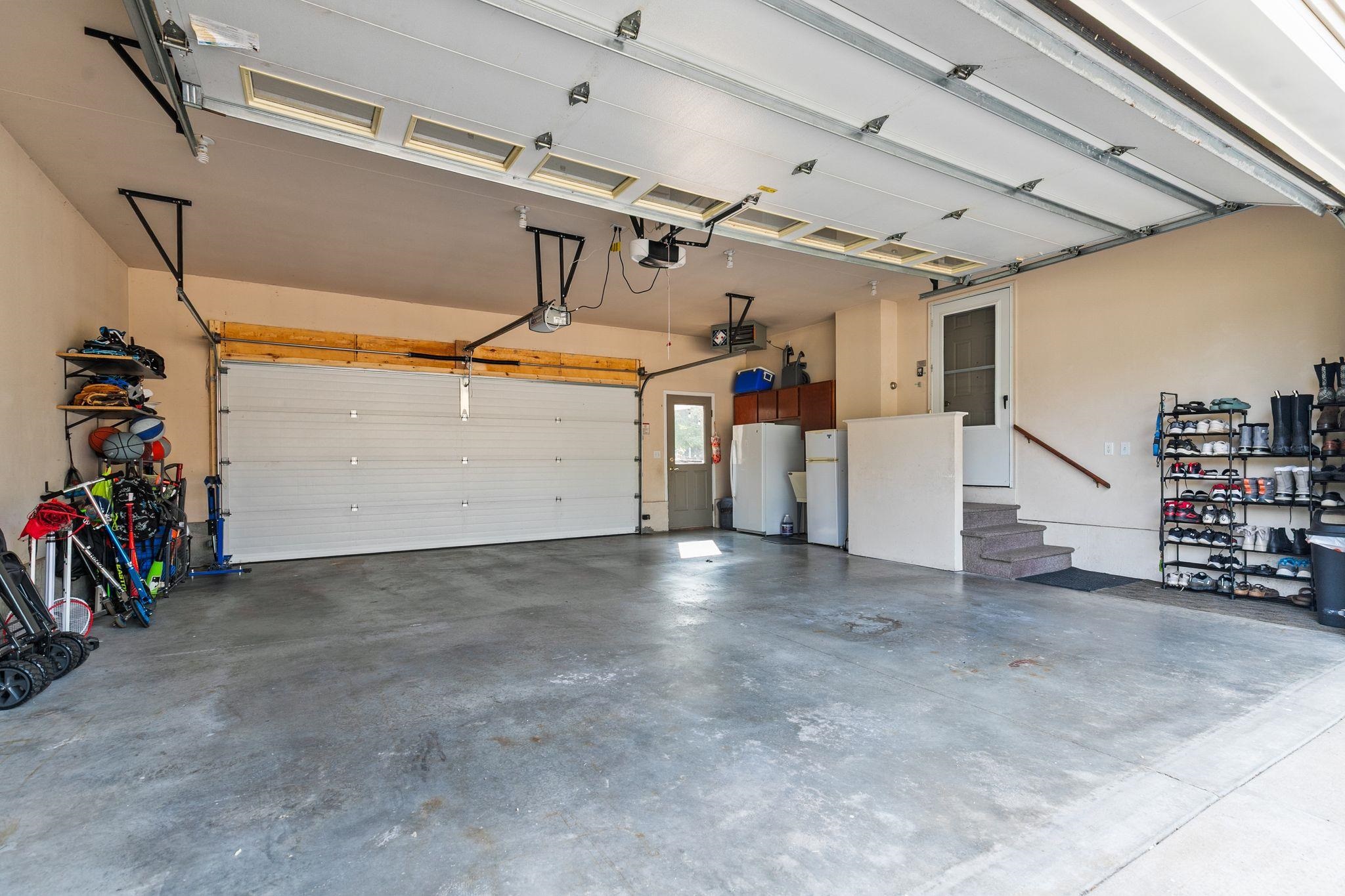 Winneconne, Wisconsin, 54986, United States, 3 Bedrooms Bedrooms, ,4 BathroomsBathrooms,Residential,For Sale,1944874