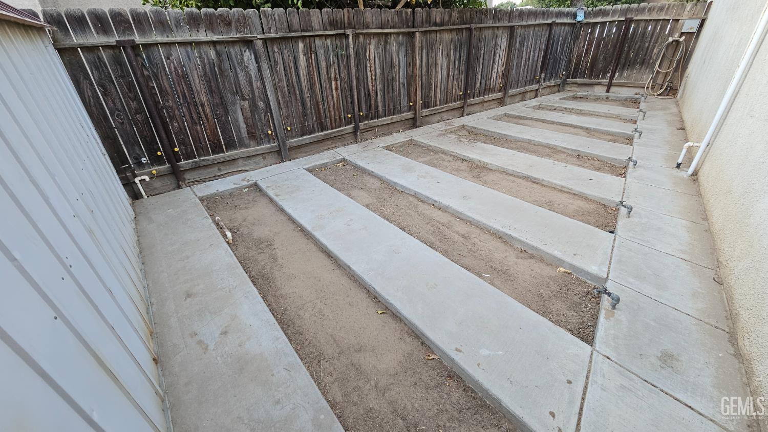 Bakersfield, California, 93312, United States, 4 Bedrooms Bedrooms, ,3 BathroomsBathrooms,Residential,For Sale,1940074