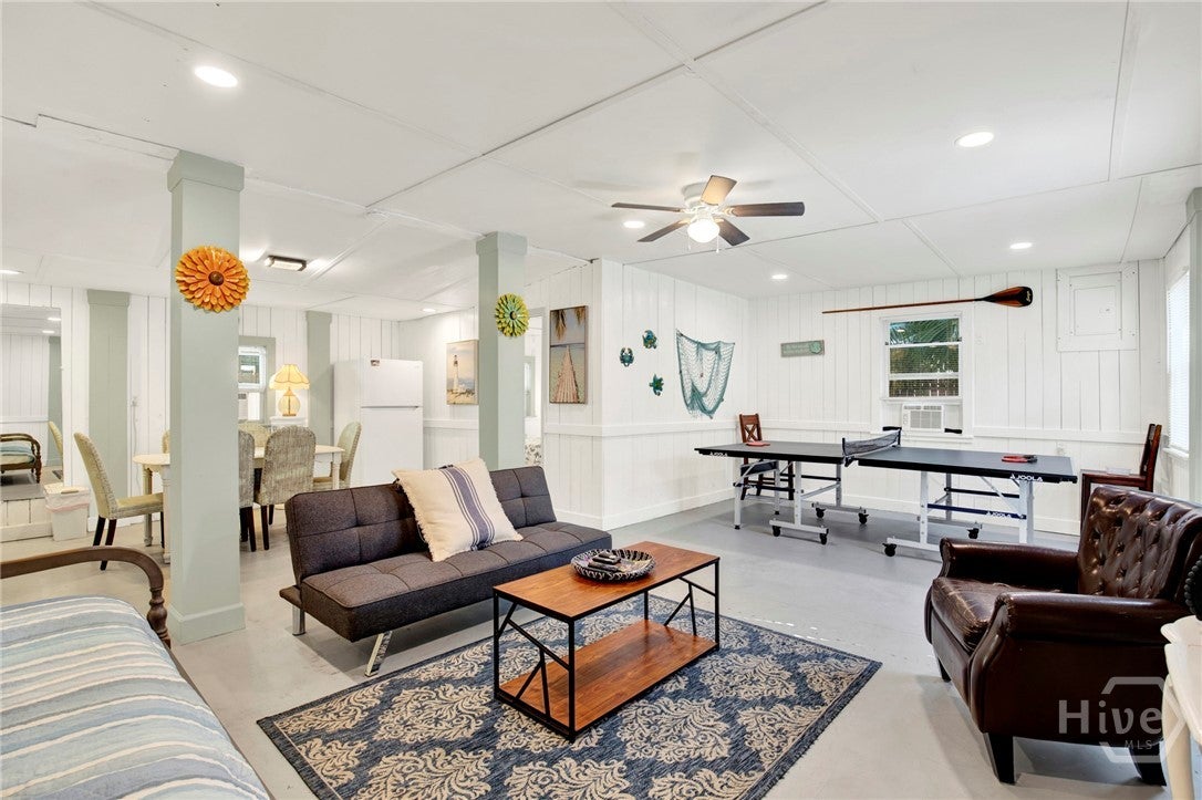 TYBEE ISLAND, Georgia, 31328, United States, 4 Bedrooms Bedrooms, ,3 BathroomsBathrooms,Residential,For Sale,1998055