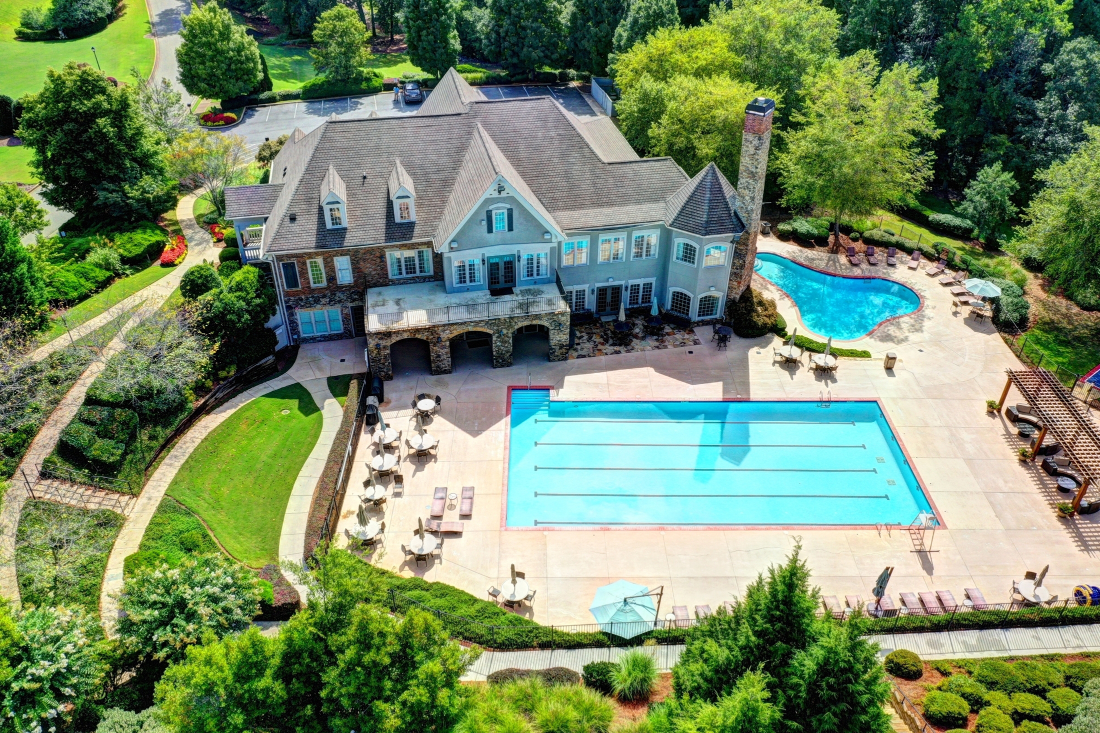  Nestled On A Quiet Cul-De-Sac In South Forsyth’s Most Sought-After Communities - 物件實景