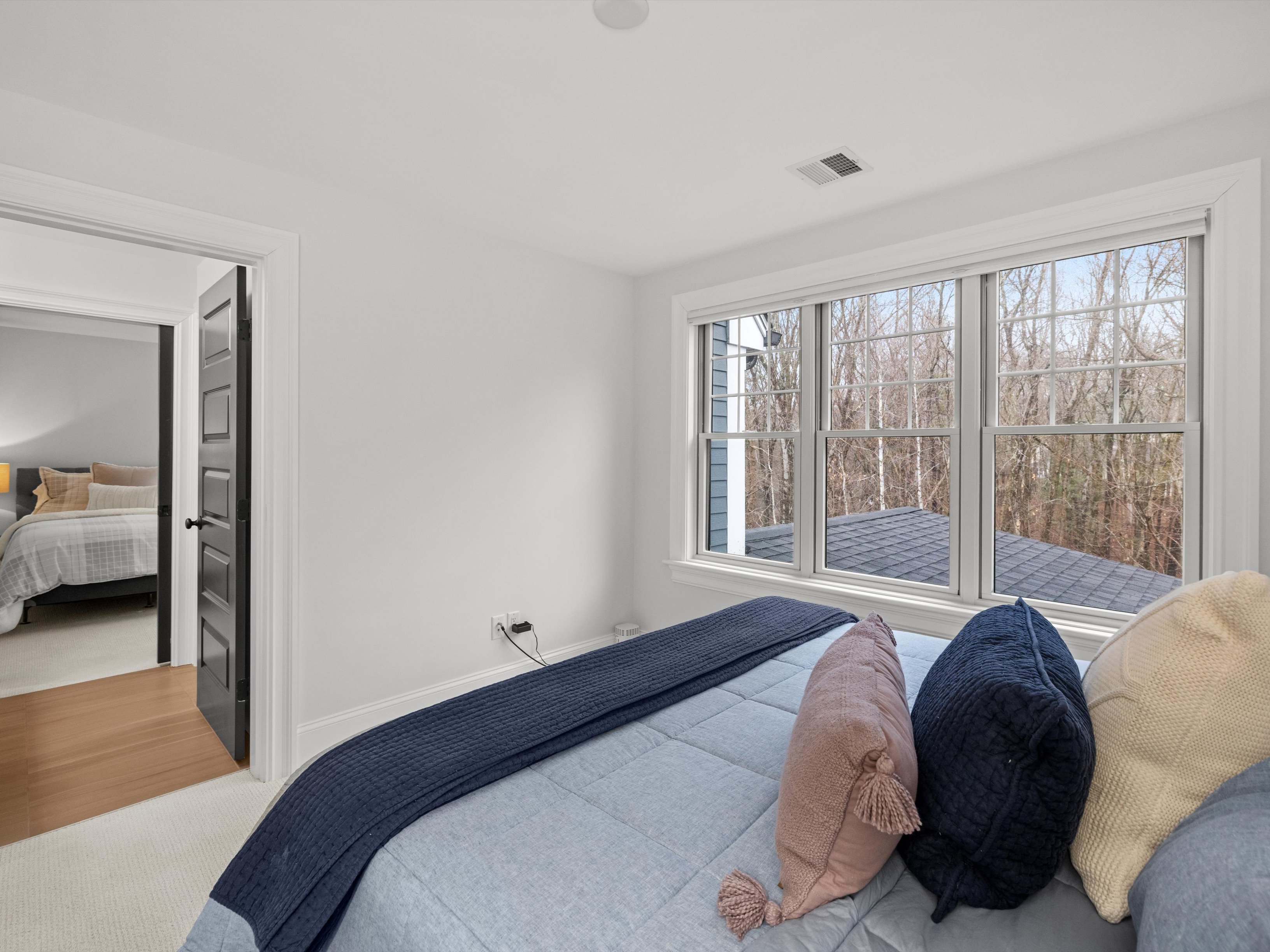  Warm, Welcoming, and Built to Impress—Custom Craftsman in a Premier Setting - 物件實景