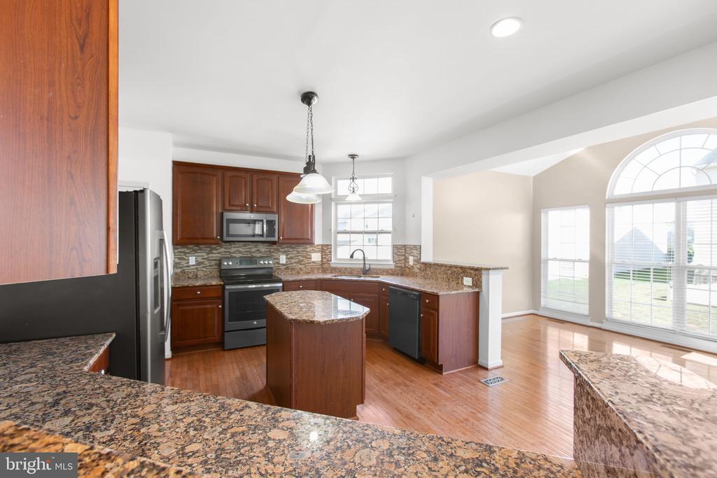 Fredericksburg, Virginia, 22407, United States, 4 Bedrooms Bedrooms, ,4 BathroomsBathrooms,Residential,For Sale,1883172